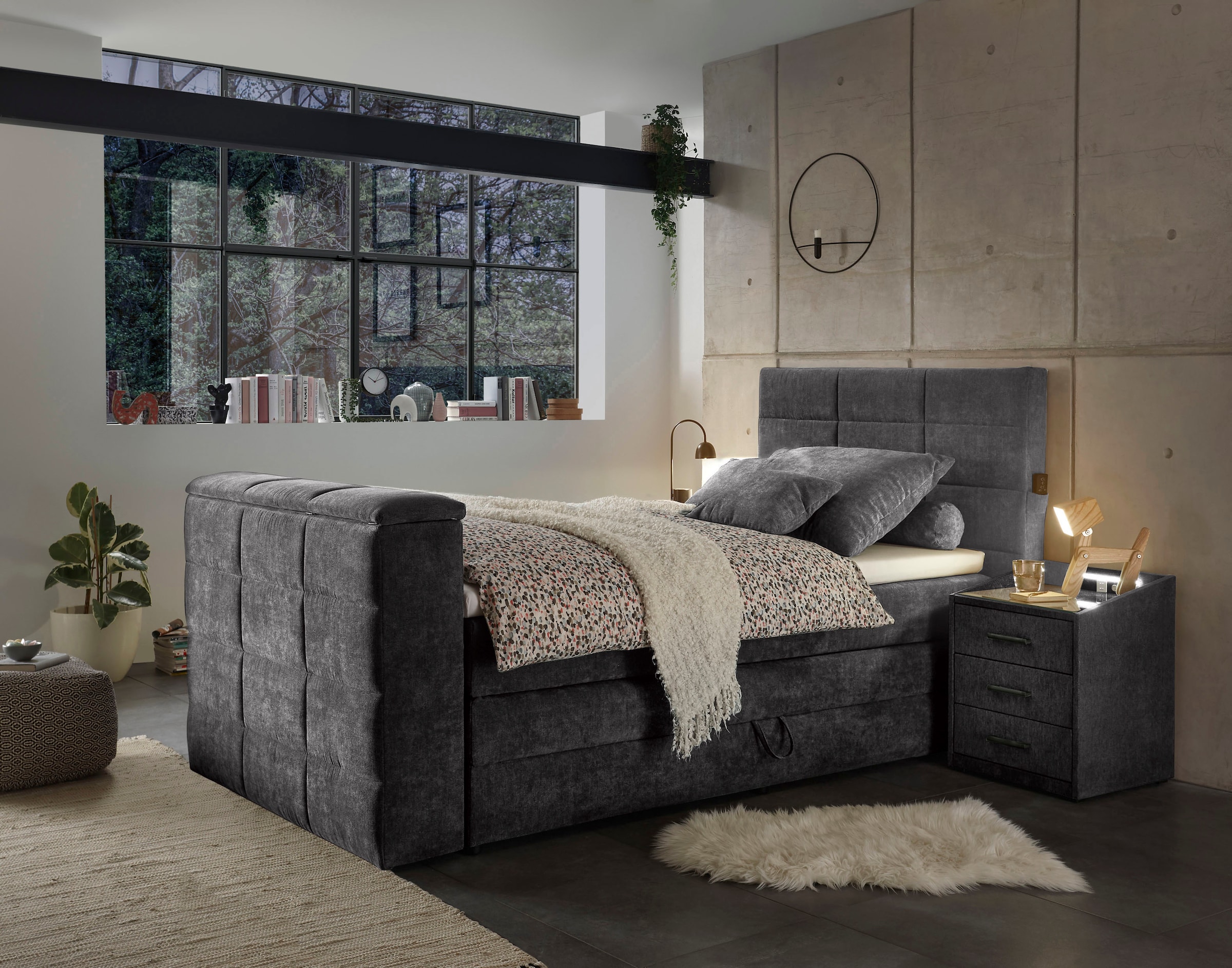 ED EXCITING DESIGN Lit boxspring »Denver« inkl. 1 bzw. 2 Bettkästen, motorisierte TV-Halterung bis 40 Zoll