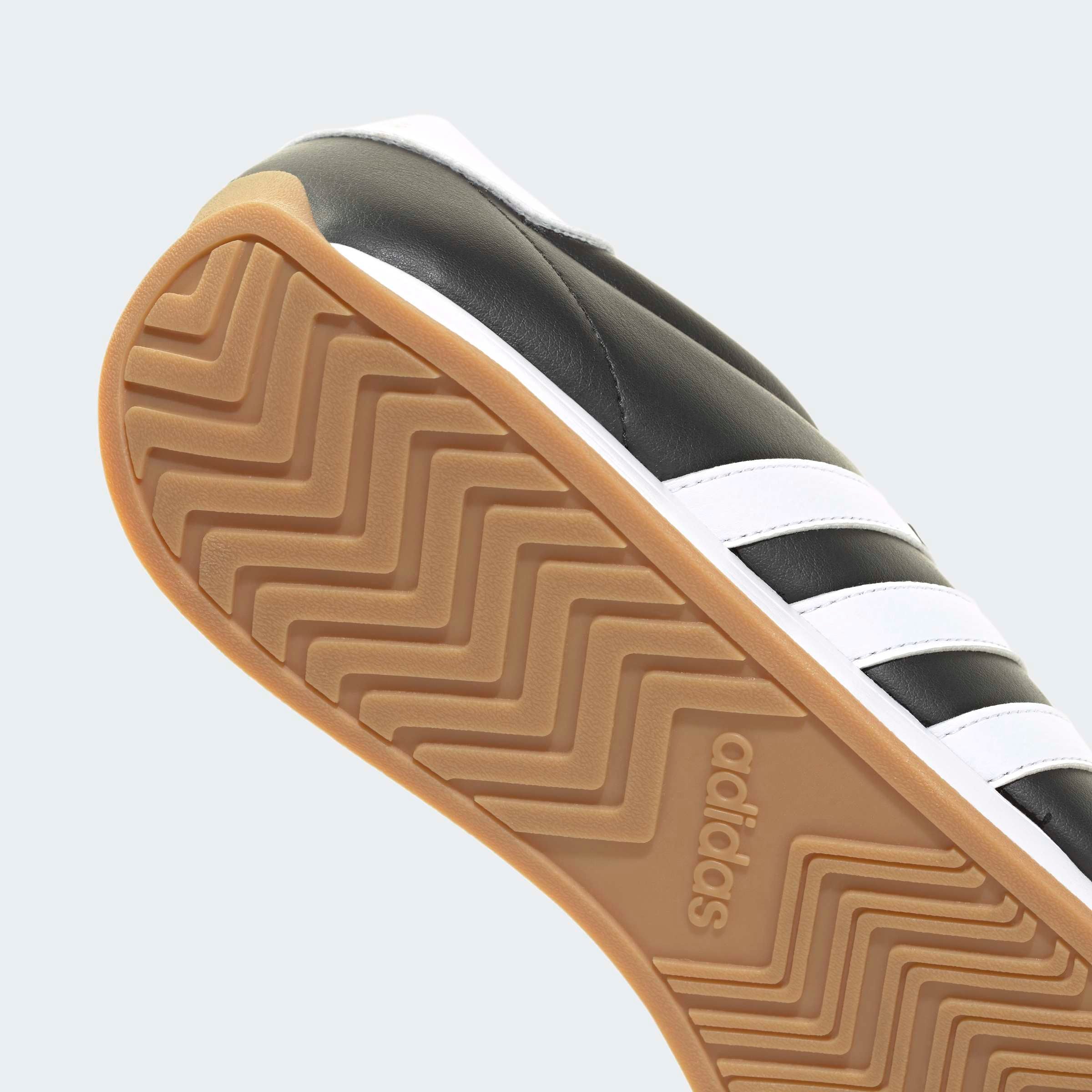 adidas Sportswear Sneaker »RUNVISTA«