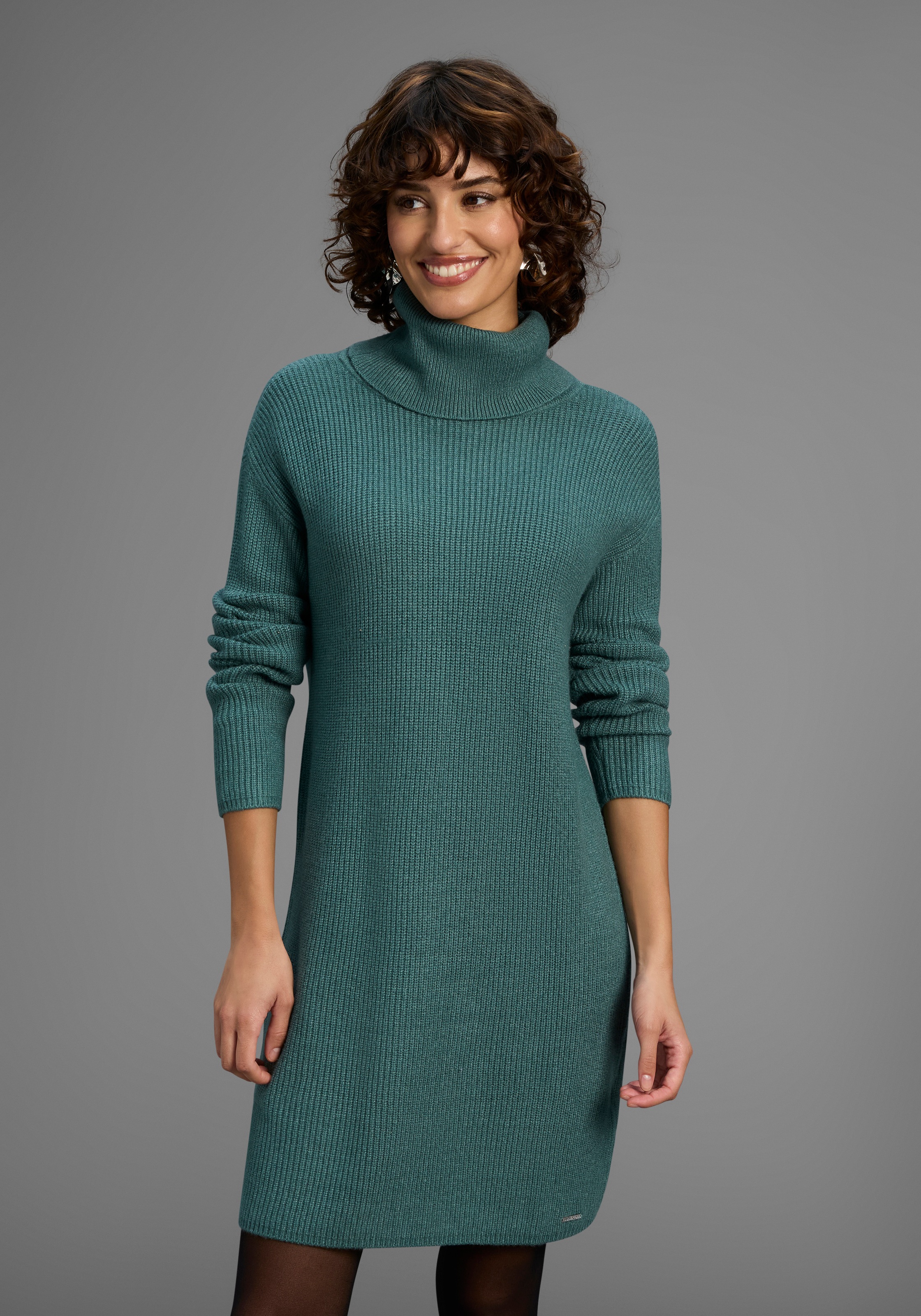 Laura Scott Strickkleid Ohne Tasche | Ohne Taschen aus Grobstrick mit Rollkragen - NEUE KOLLEKTION