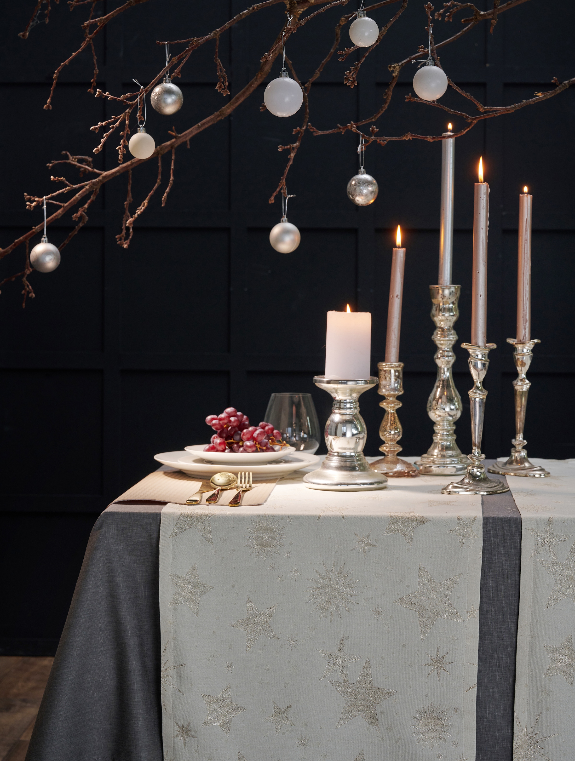 APELT Chemin de table »8150« disponible en différentes tailles