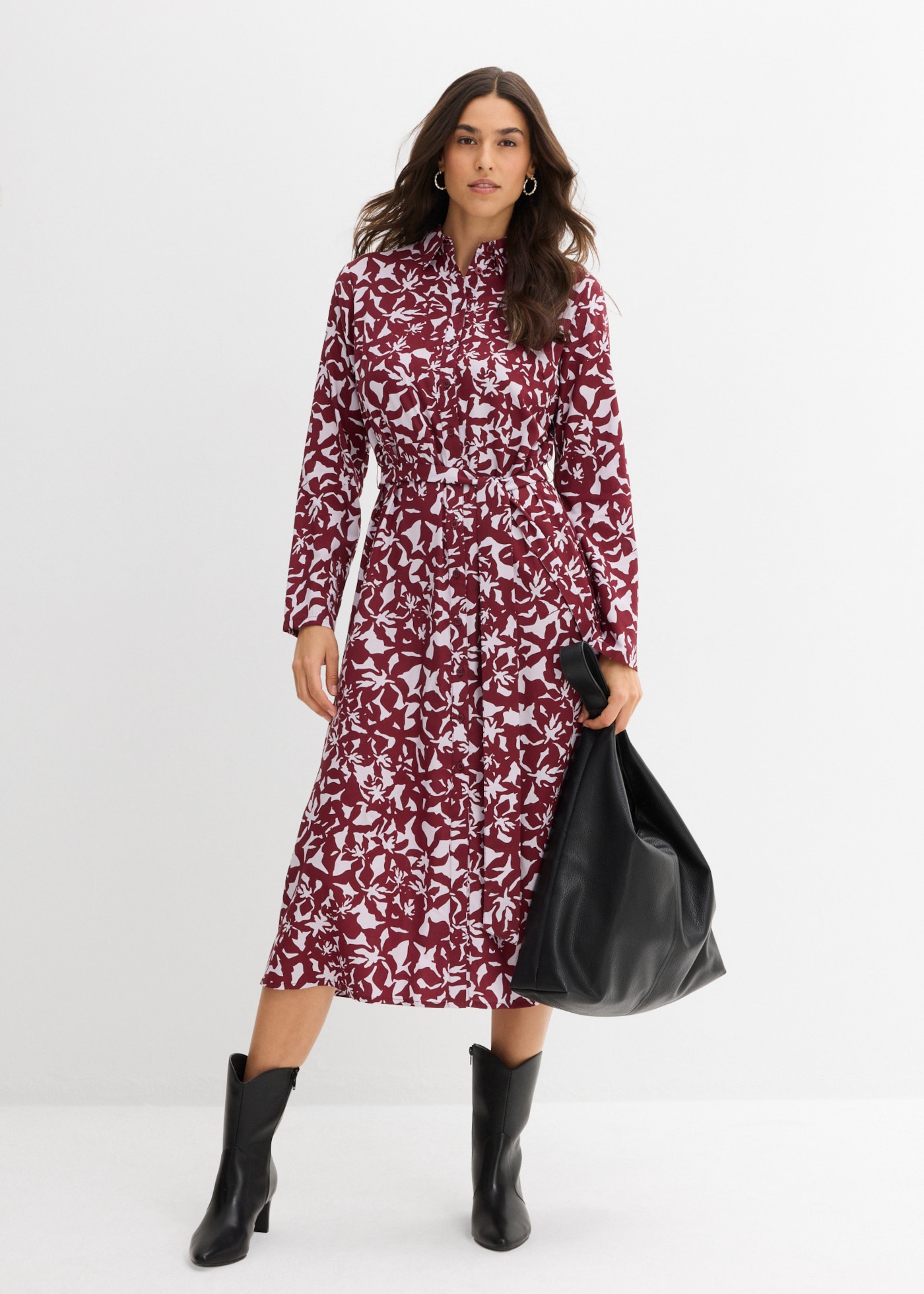 bonprix Robe chemisier avec col chemisier, en viscose, coupe fluide