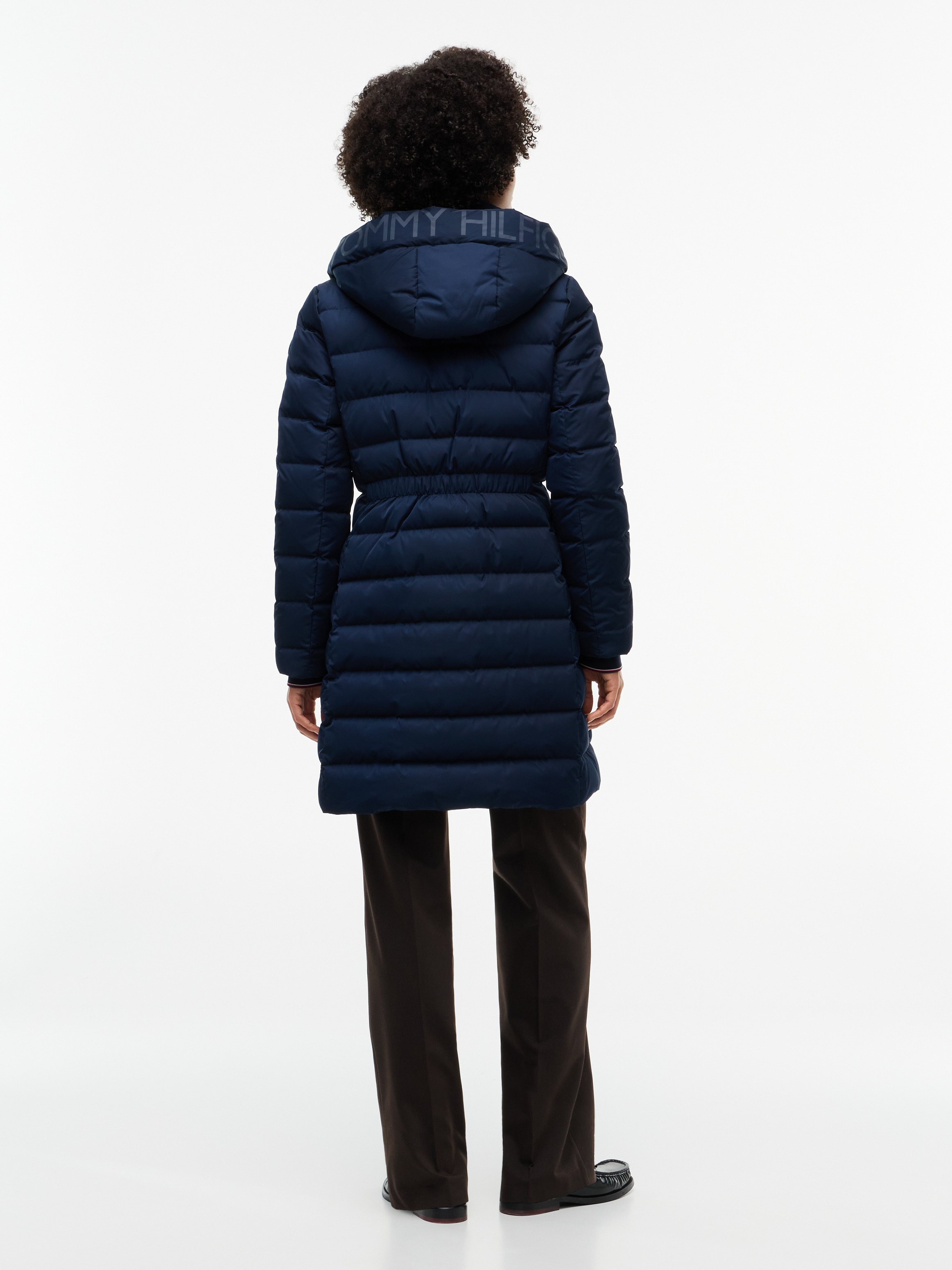 Tommy Hilfiger Steppmantel »DOWN BRANDED FITTED COAT« Kunstfaser, auch in grossen Grössen