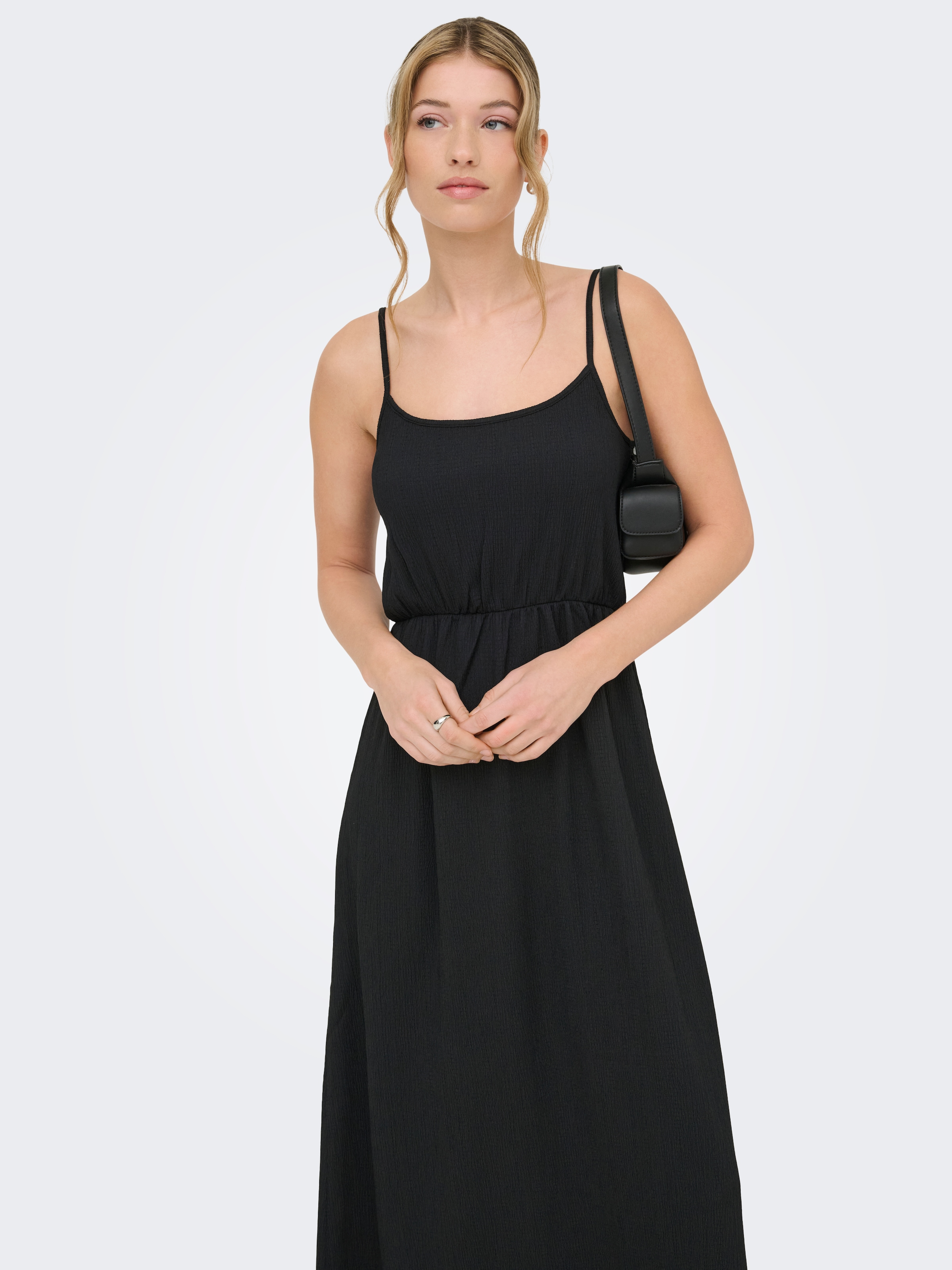 ONLY Maxi robe »ONLALTA S/L LONG STRAP DRESS PNT ZLO«