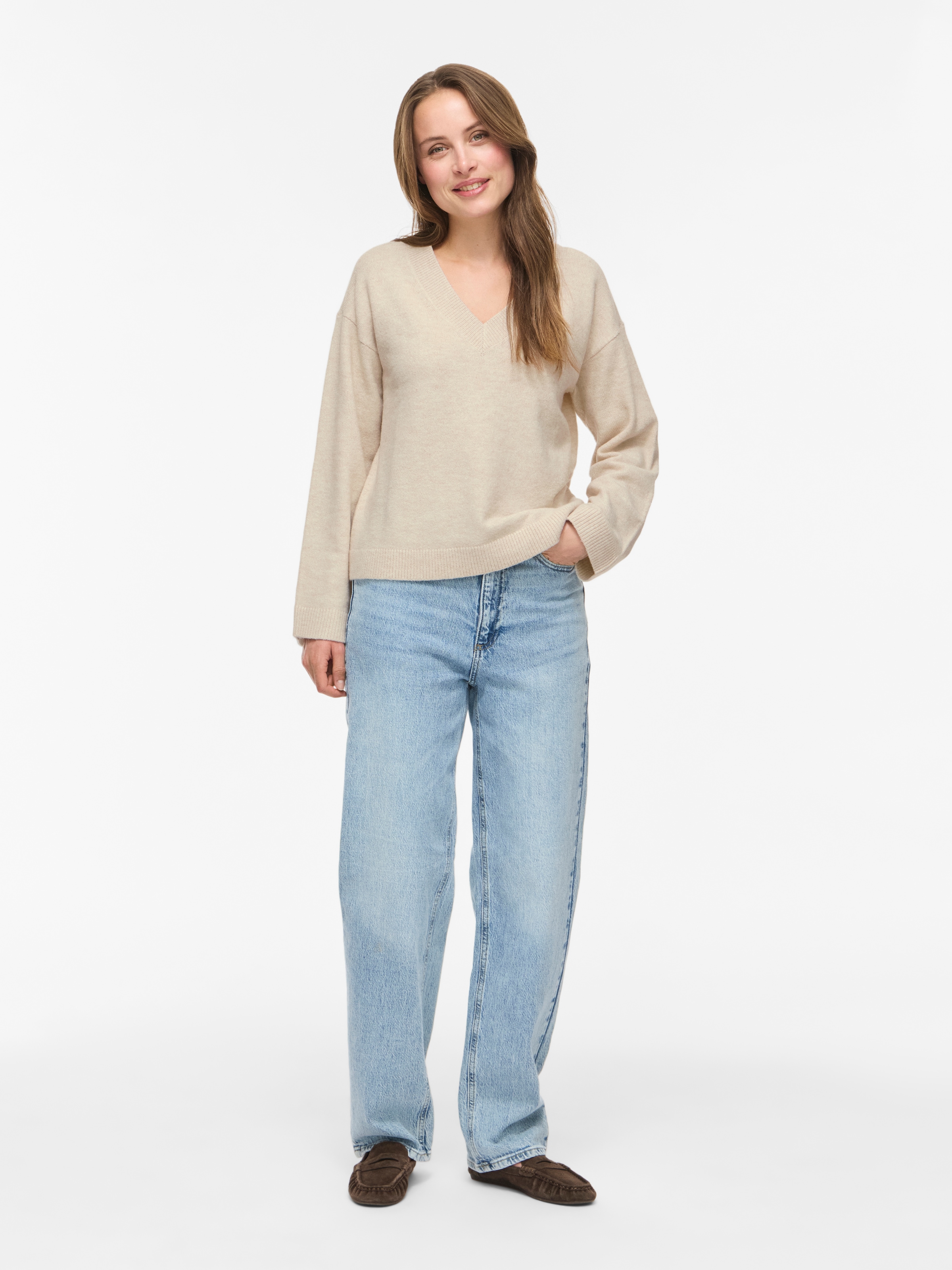 Vila Pull en tricot »VILIGA L/S REV V-NECK KNIT TOP - NOOS« Coupe régulière, en mélange de matières avec propriétés élastiques