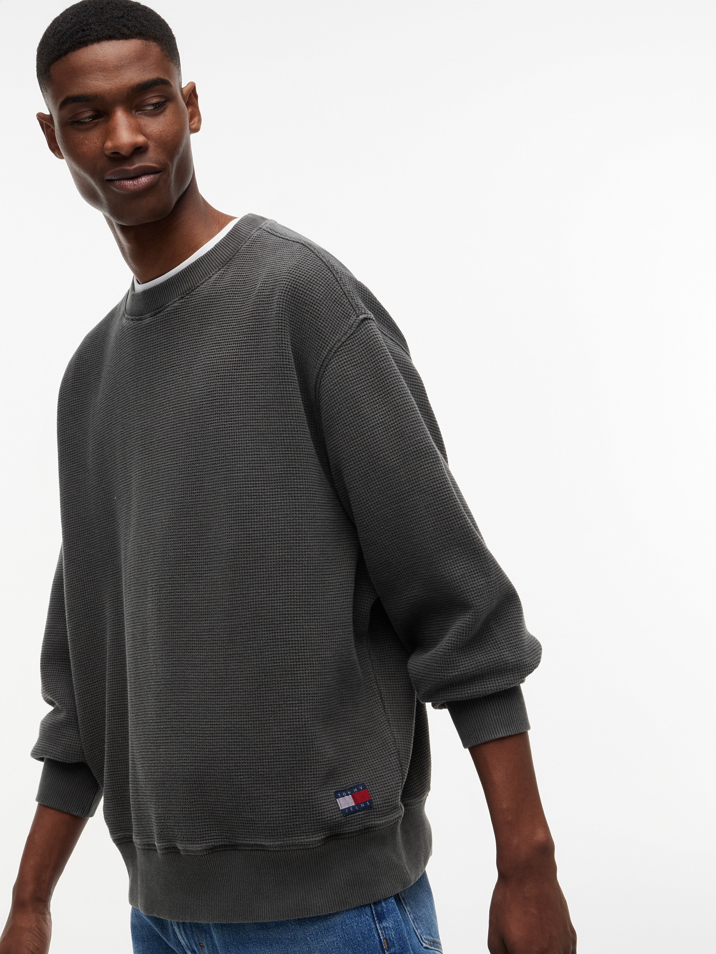 Tommy Jeans Rundhalspullover »TJM RELAXED WASHED WAFFLE«