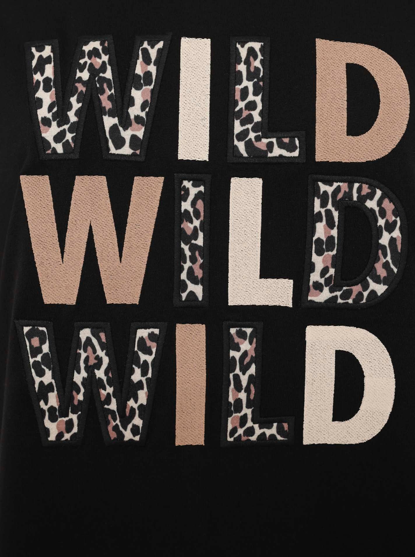 Zwillingsherz T-shirt »"Wild Wild Wild"« grosser, gestickter Schriftzug mit Leomuster, Rundhals