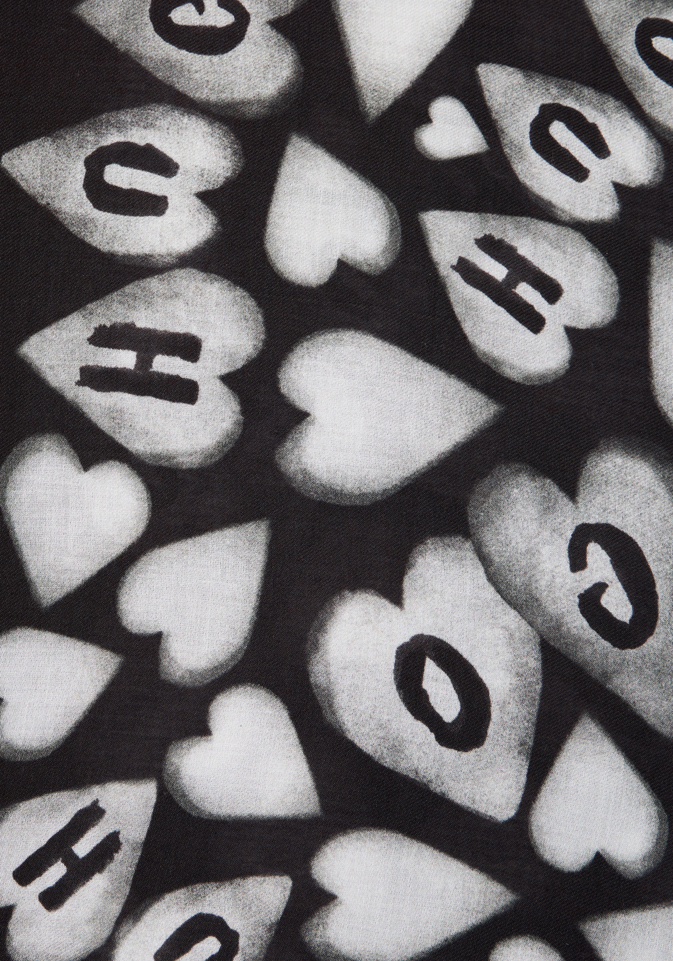 HUGO Écharpe »Alycia 120*120« mit HUGO-Logodrucken