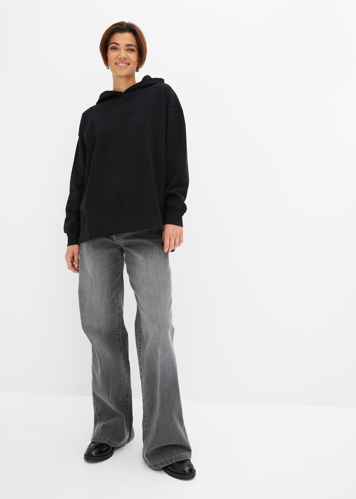 bonprix Hoodie , Oversize-Passform, aus Baumwolle, mit seitlichen Schlitzen
