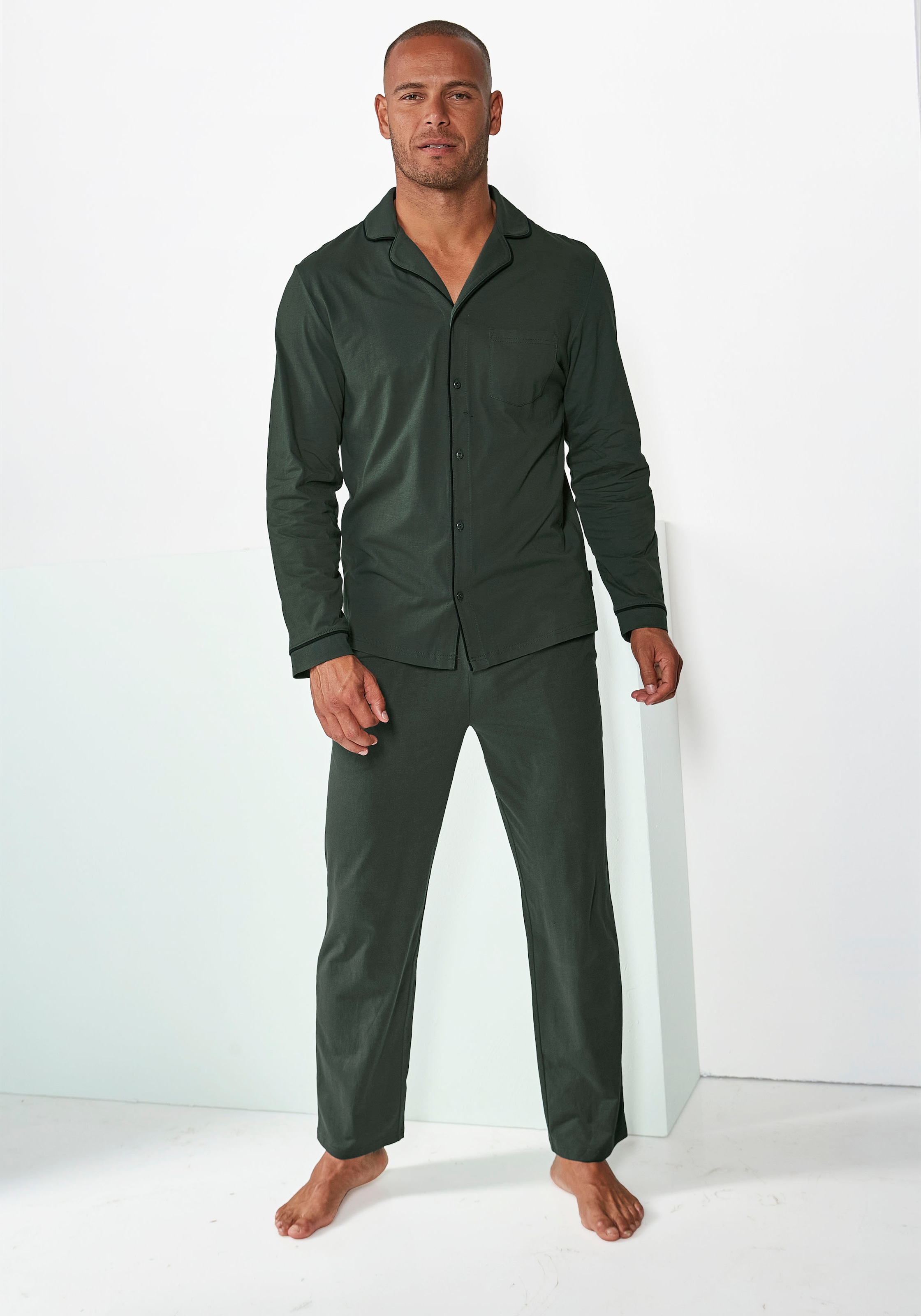 s.Oliver Pyjama 1 Stück, 2 tlg. Schlafanzug in klassischer Schnittführung aus bequemer Jerseyqualität