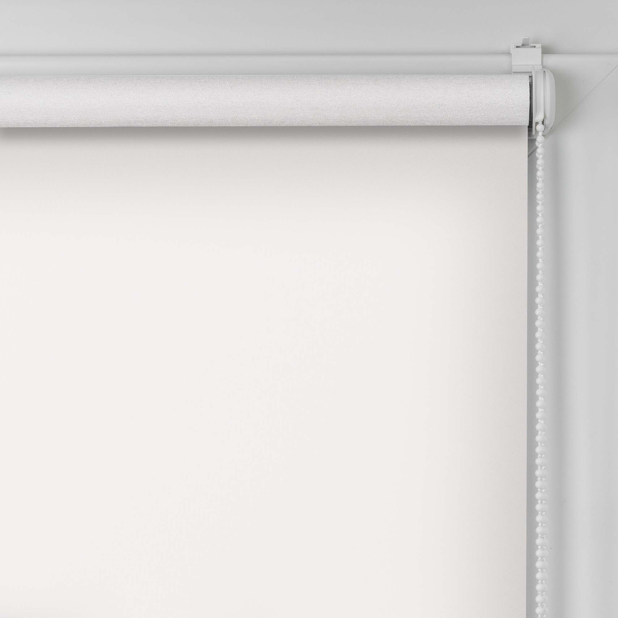 LICHTBLICK ORIGINAL Rollo »Klemmfix, ohne Bohren« blickdicht Hitzeschutz | Sichtschutz | Wärmedämmung | energiesparend mit Bohren/ohne Bohren freihängend Thermofunktion, Lichtdurchlässig, Klemmbar, Energiesparend