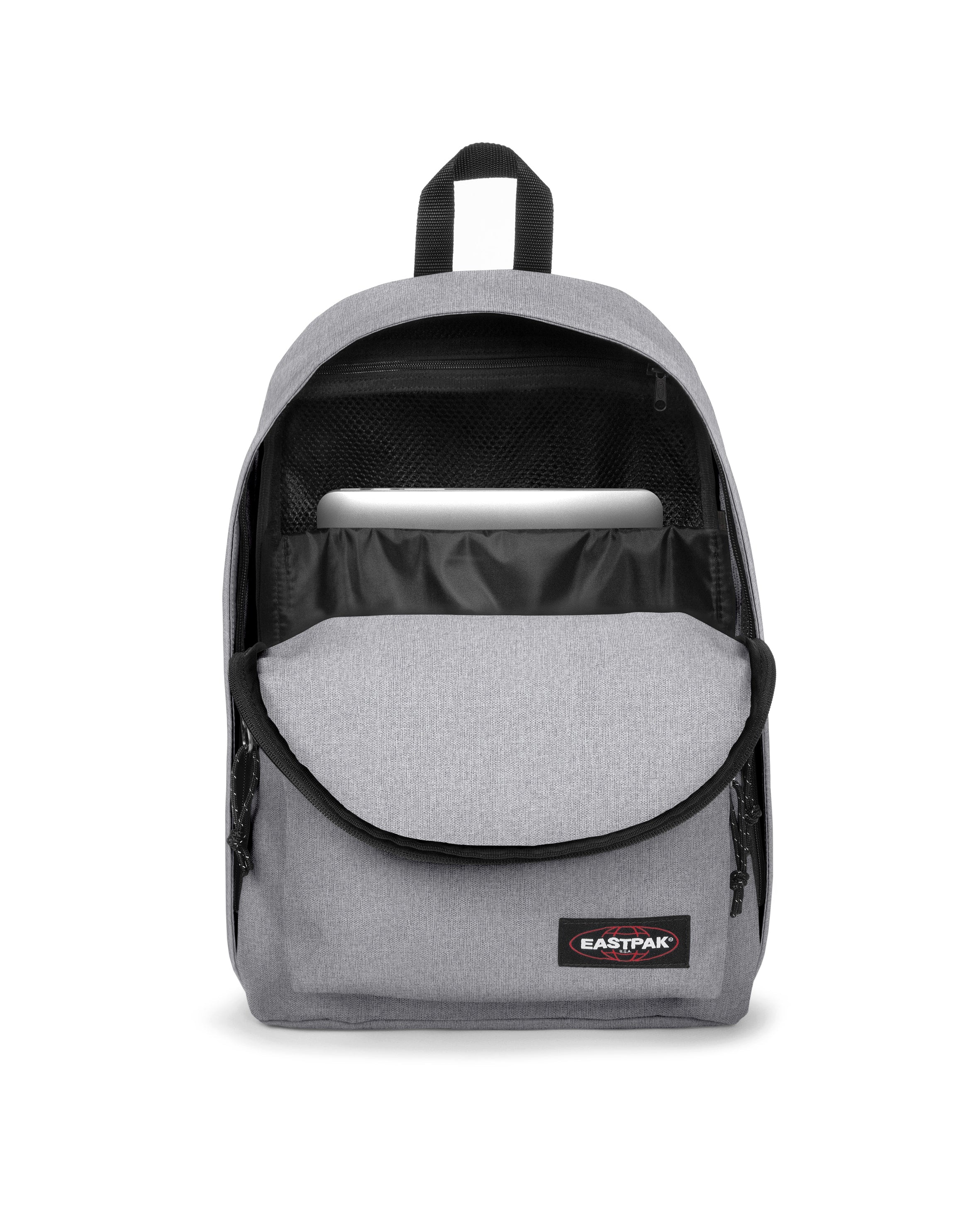Eastpak Freizeitrucksack »OUT OF OFFICE« Unisex Cityrucksack, Arbeitsrucksack, Schulrucksack mit Logo-Aufnäher