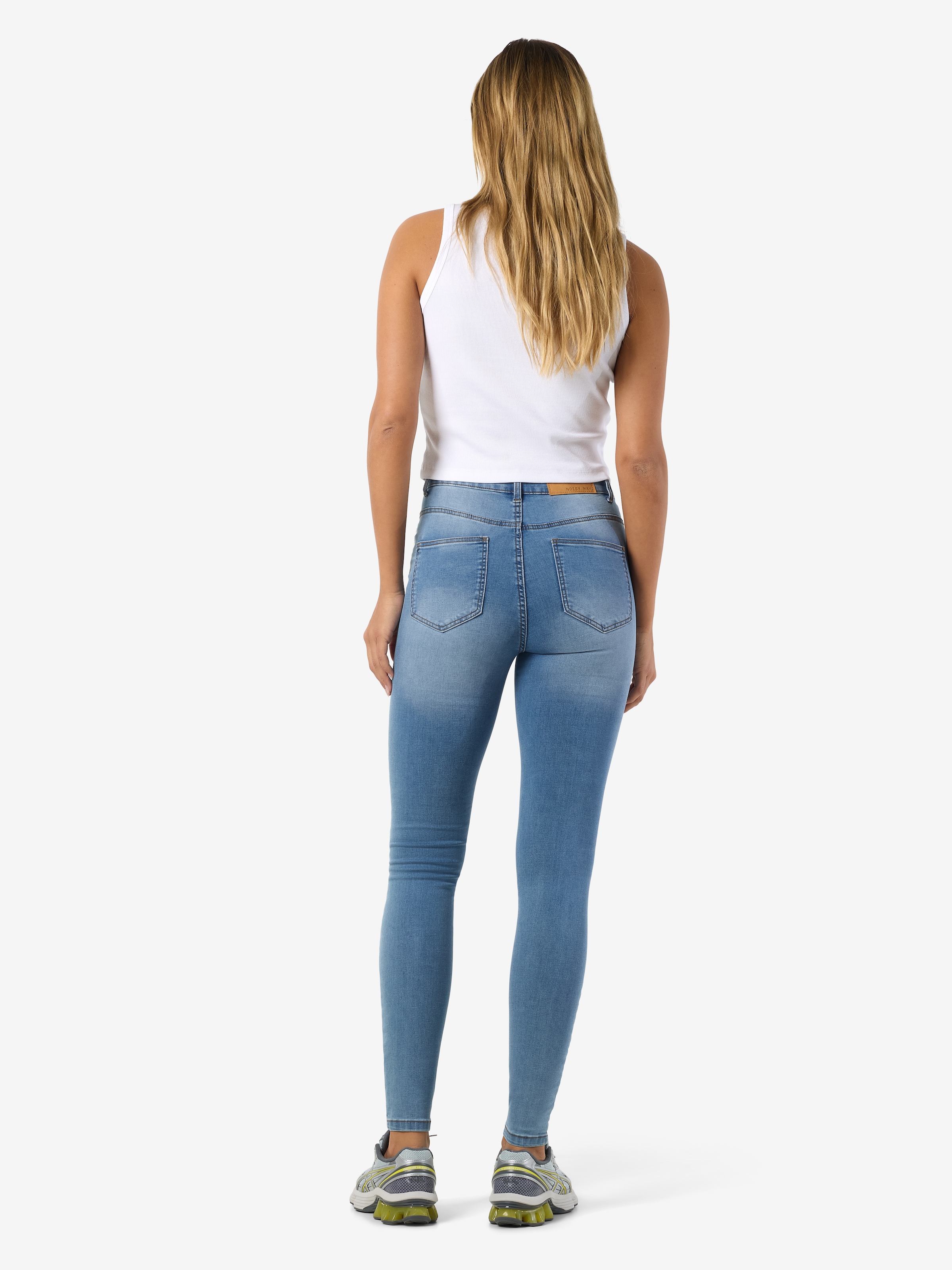 Noisy may Skinny-fit-Jeans »NMCALLIE HW SKINNY JEANS VI059LB NOOS«
