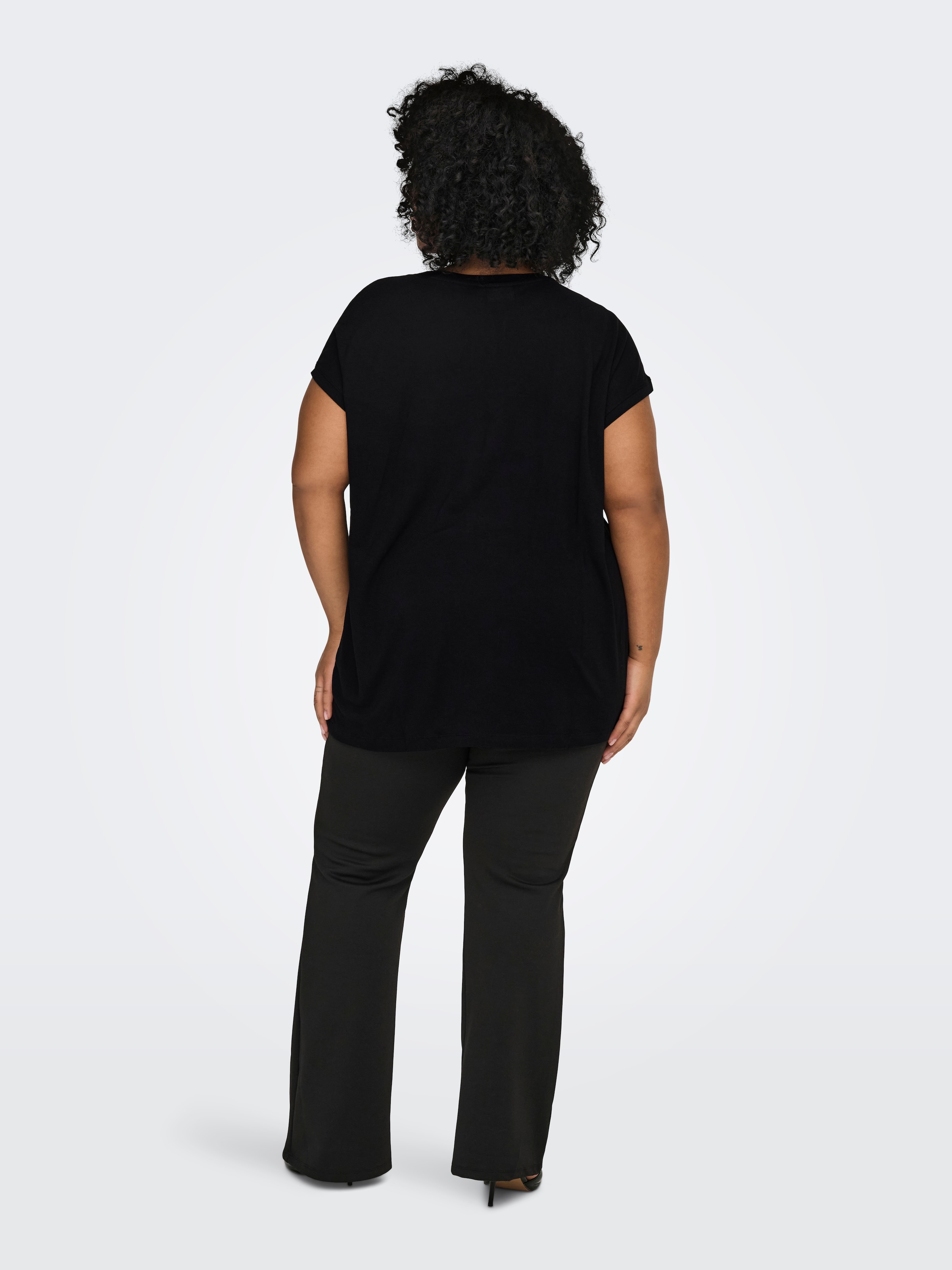 ONLY CARMAKOMA T-shirt long »CARFLAKE« devant en aspect dentelle