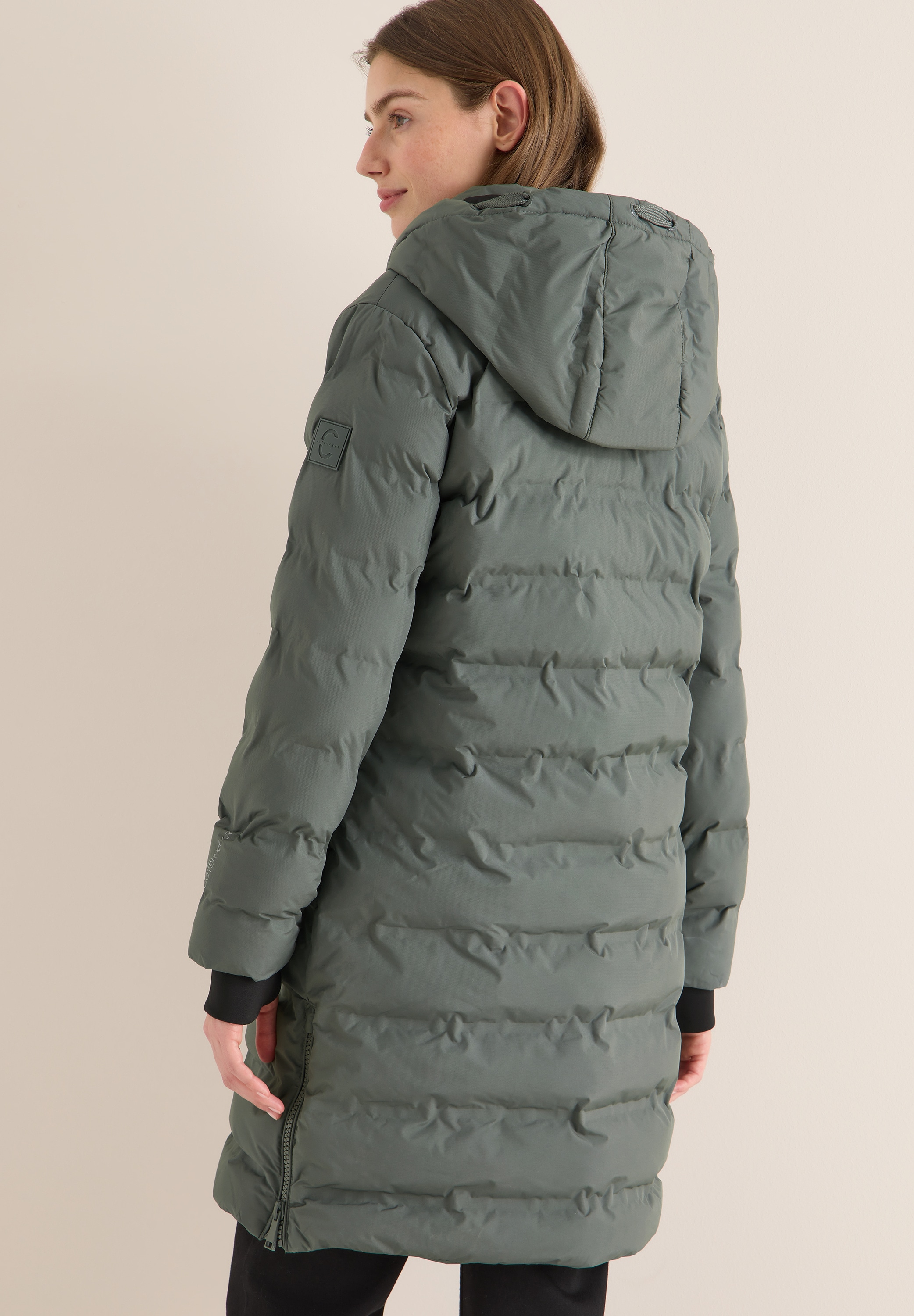 Cecil Steppmantel mit Kapuze