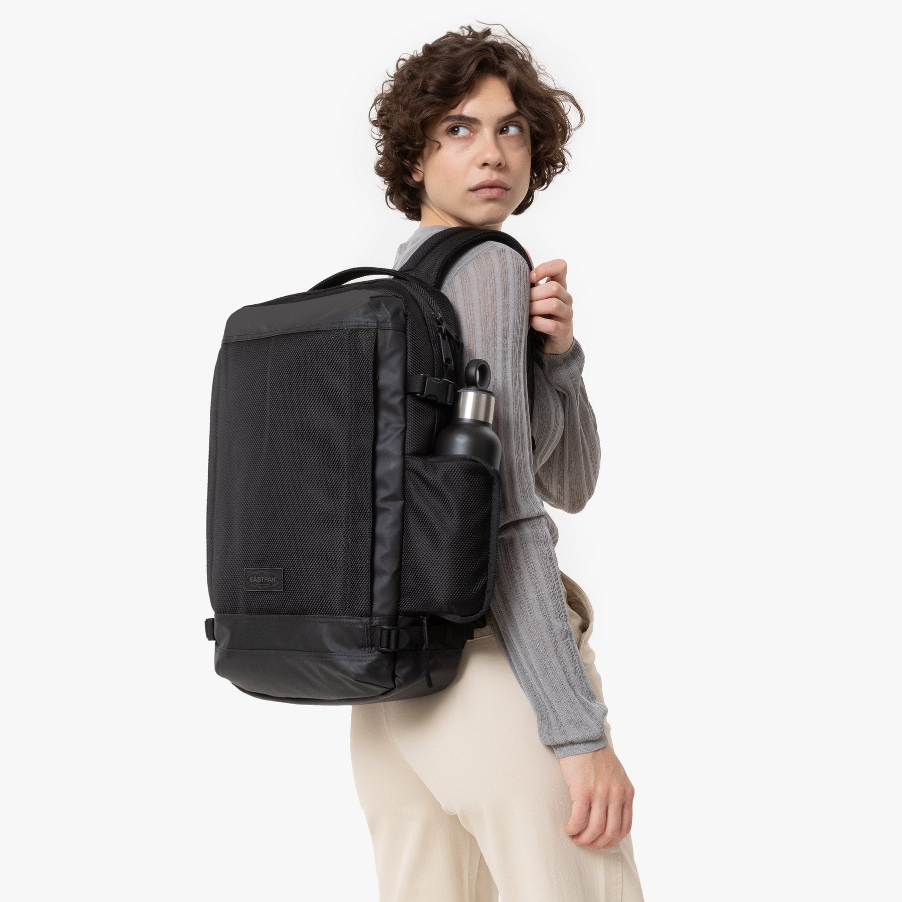 Eastpak Sac à dos pour ordinateur portable »TECUM M« enthält recyceltes Material (Global Recycled Standard)