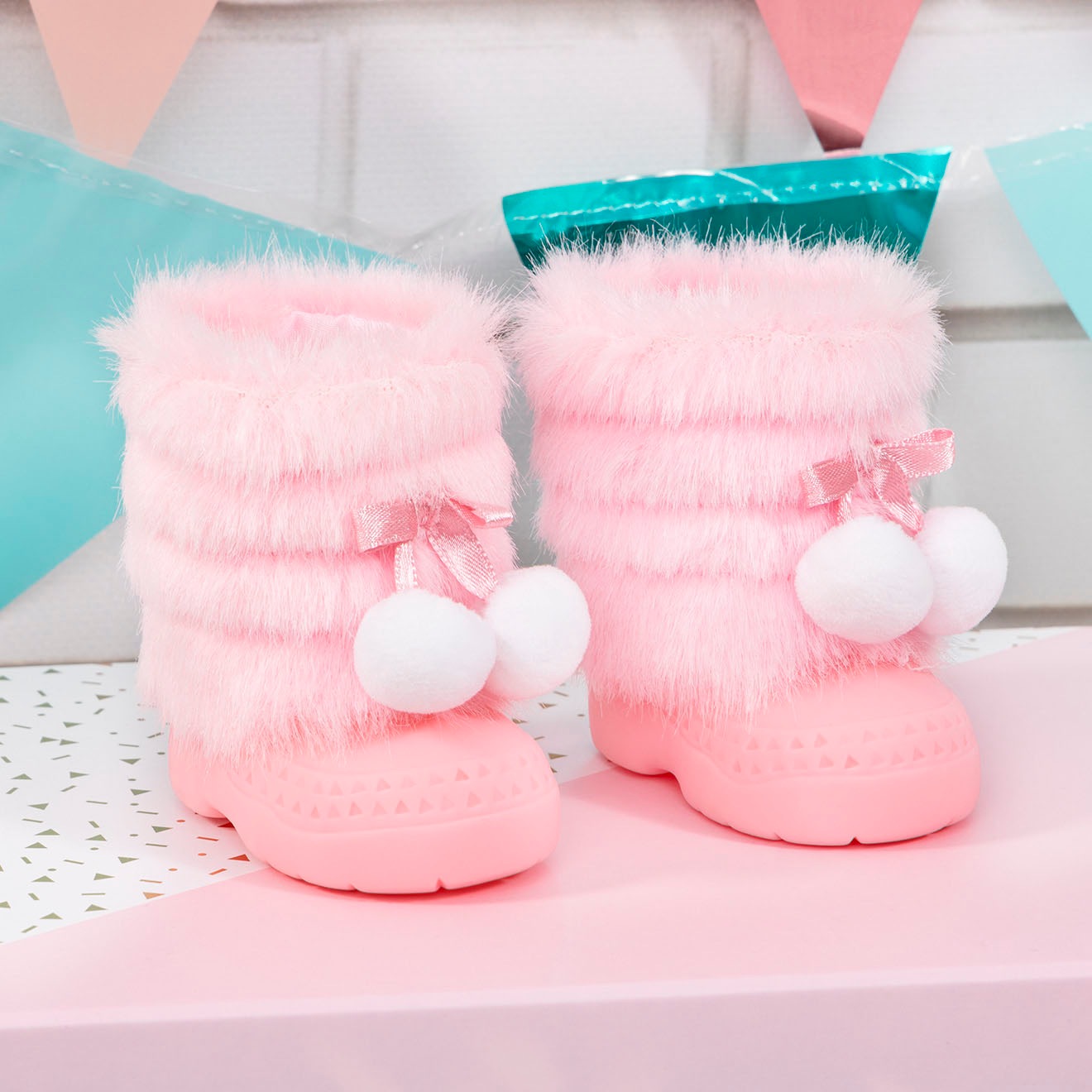 Bayer Chaussures pour poupée »Winterstiefel« in Geschenkverpackung