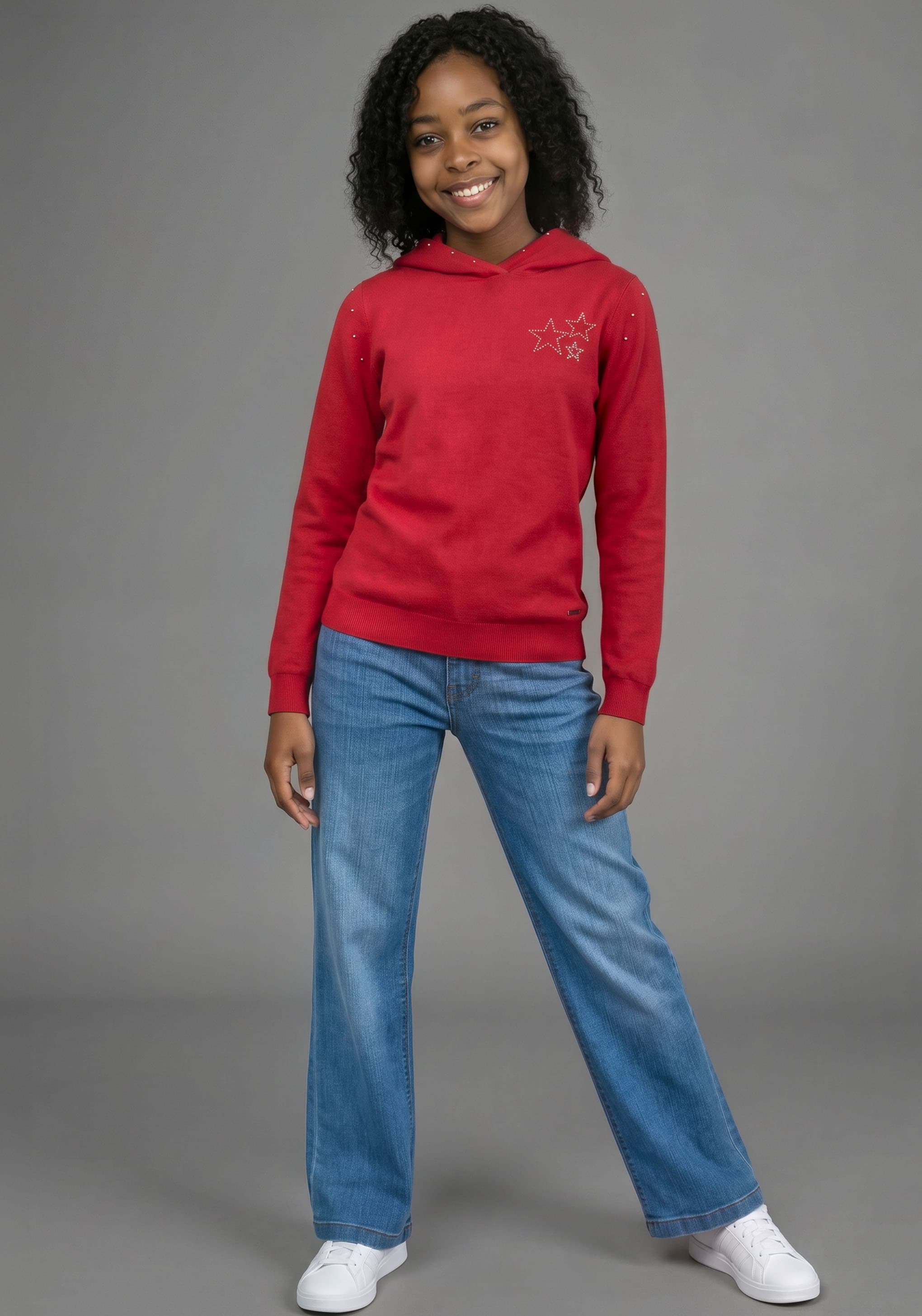 Bruno Banani Sweat à capuche »Hoodie mit Nieten-Details an Kapuze und Sternen im Nietendesign«, Sweatshirt avec décoration cloutée, en tissu doux gratté
