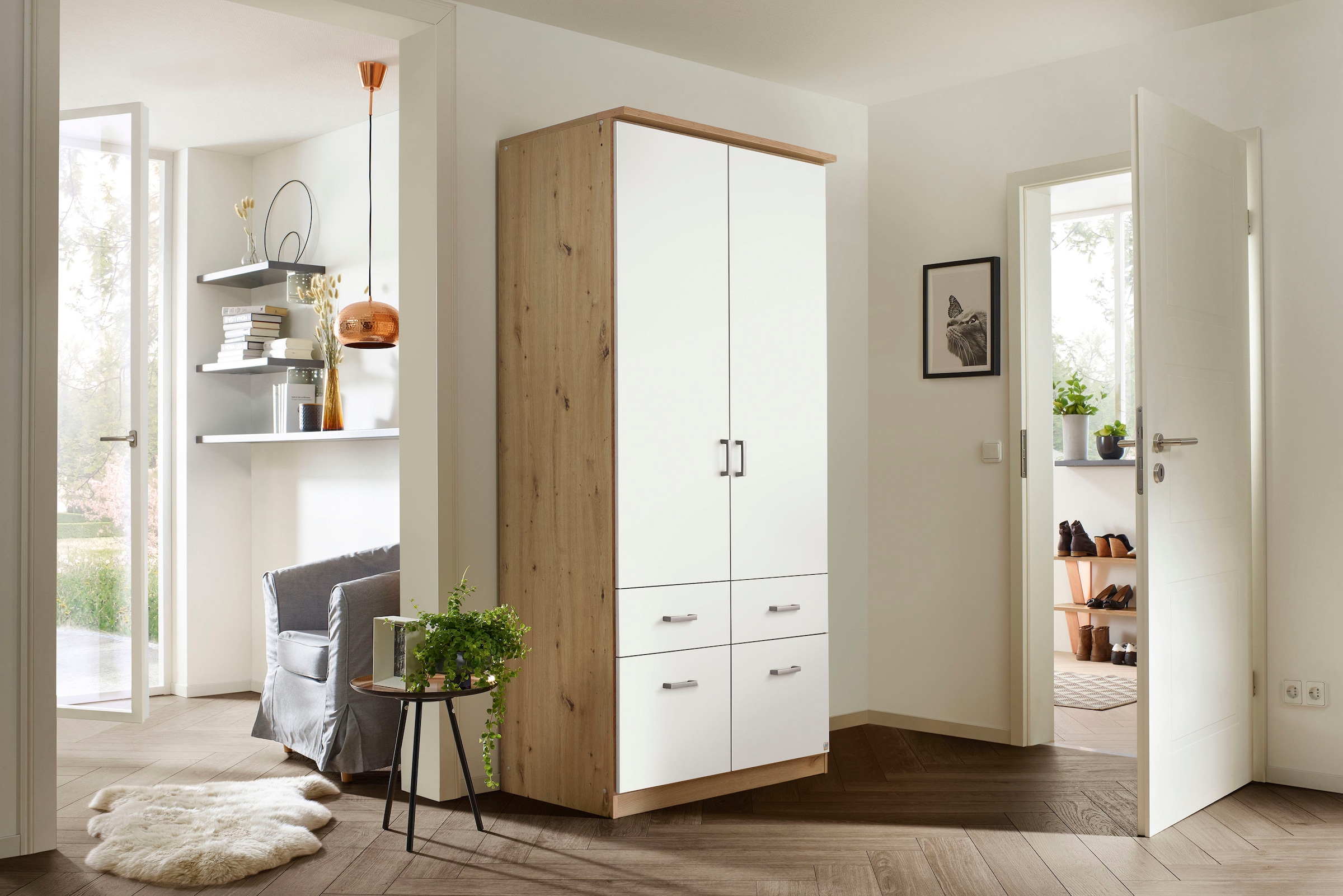 rauch Armoires à vêtements »Kleiderschrank Schrank Garderobe deckenhoher Schrank BREMEN« optionnel avec miroir, largeurs : 91/136/181 cm, hauteur : 199 cm,  en plusieurs variantes de couleur, incl. bordure de couronne MADE IN GERMANY