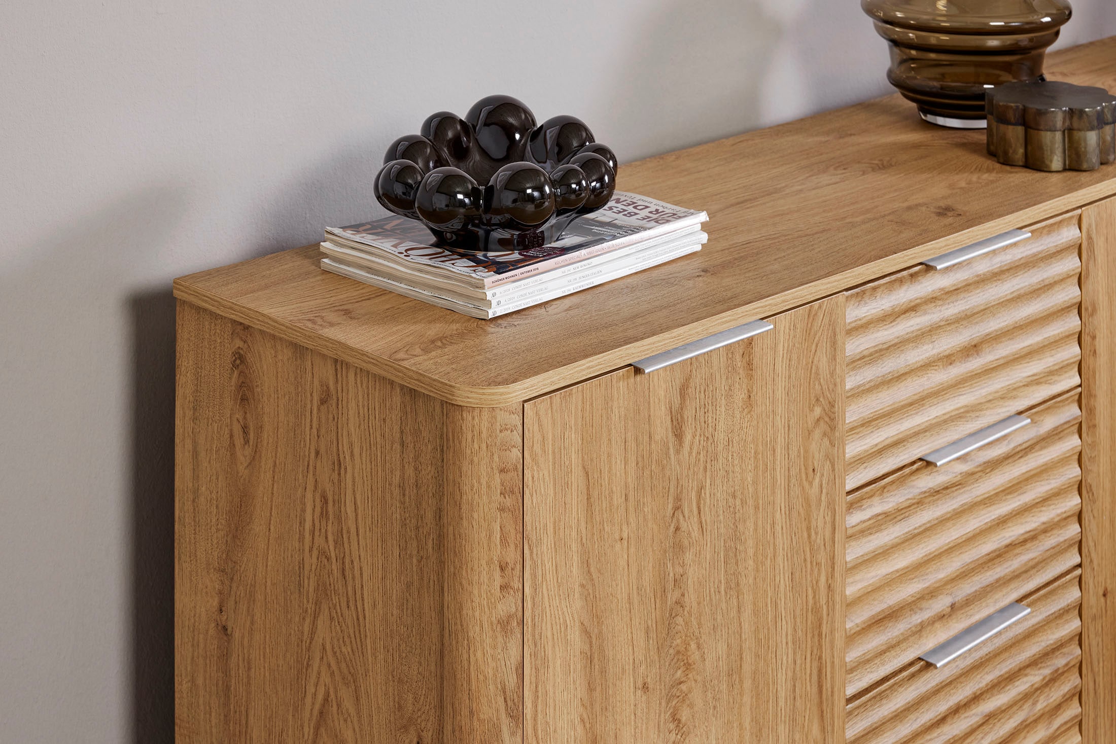 Jahnke Buffet »WAVE SB 170« 1 cuis tlg. Buffet, 3 tiroirs + 3 portes, design ondulé, largeur 169,5 cm