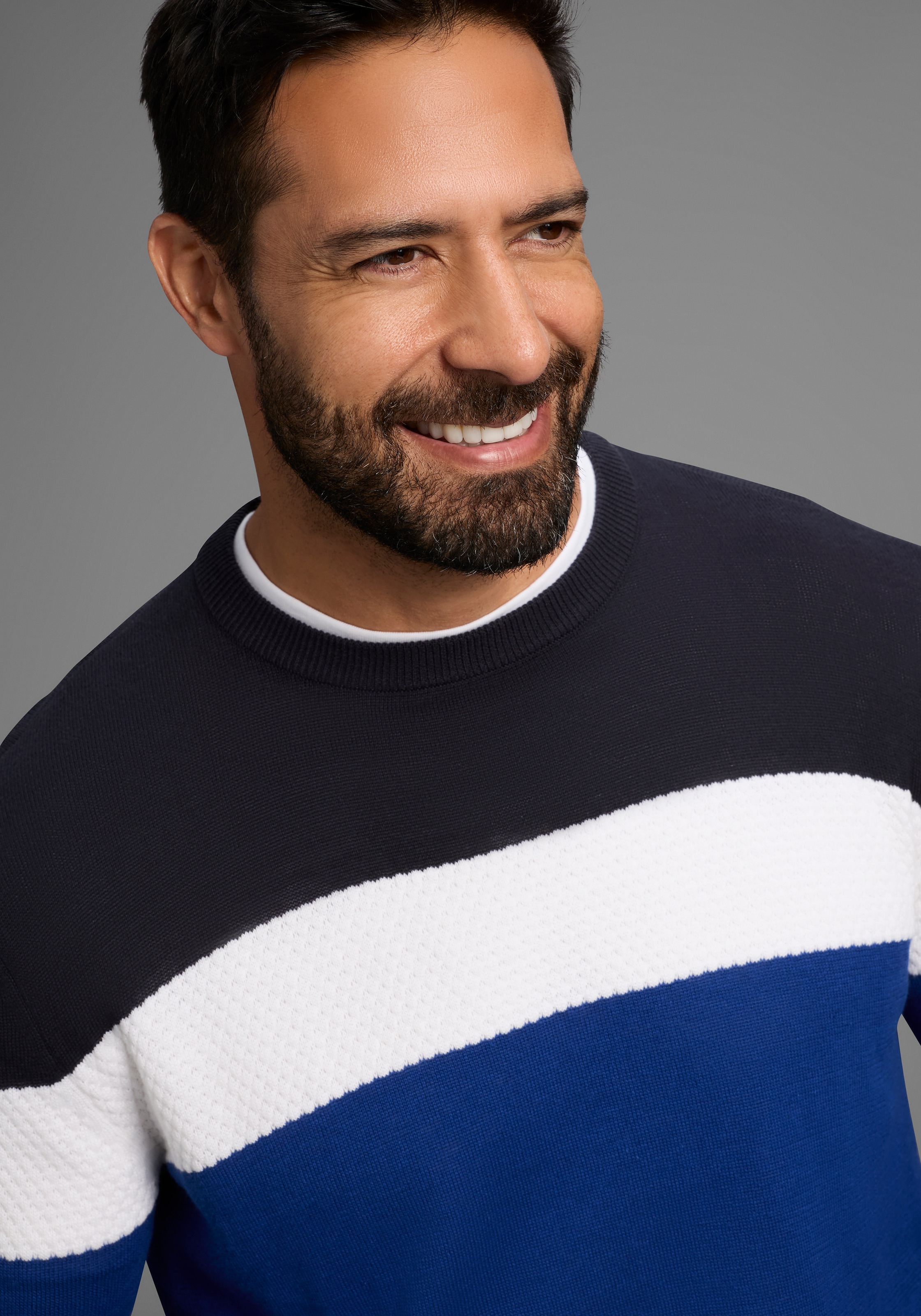 H.I.S Pull à col rond »neue Farben!« Colorblocking, in leichter Strickqualität