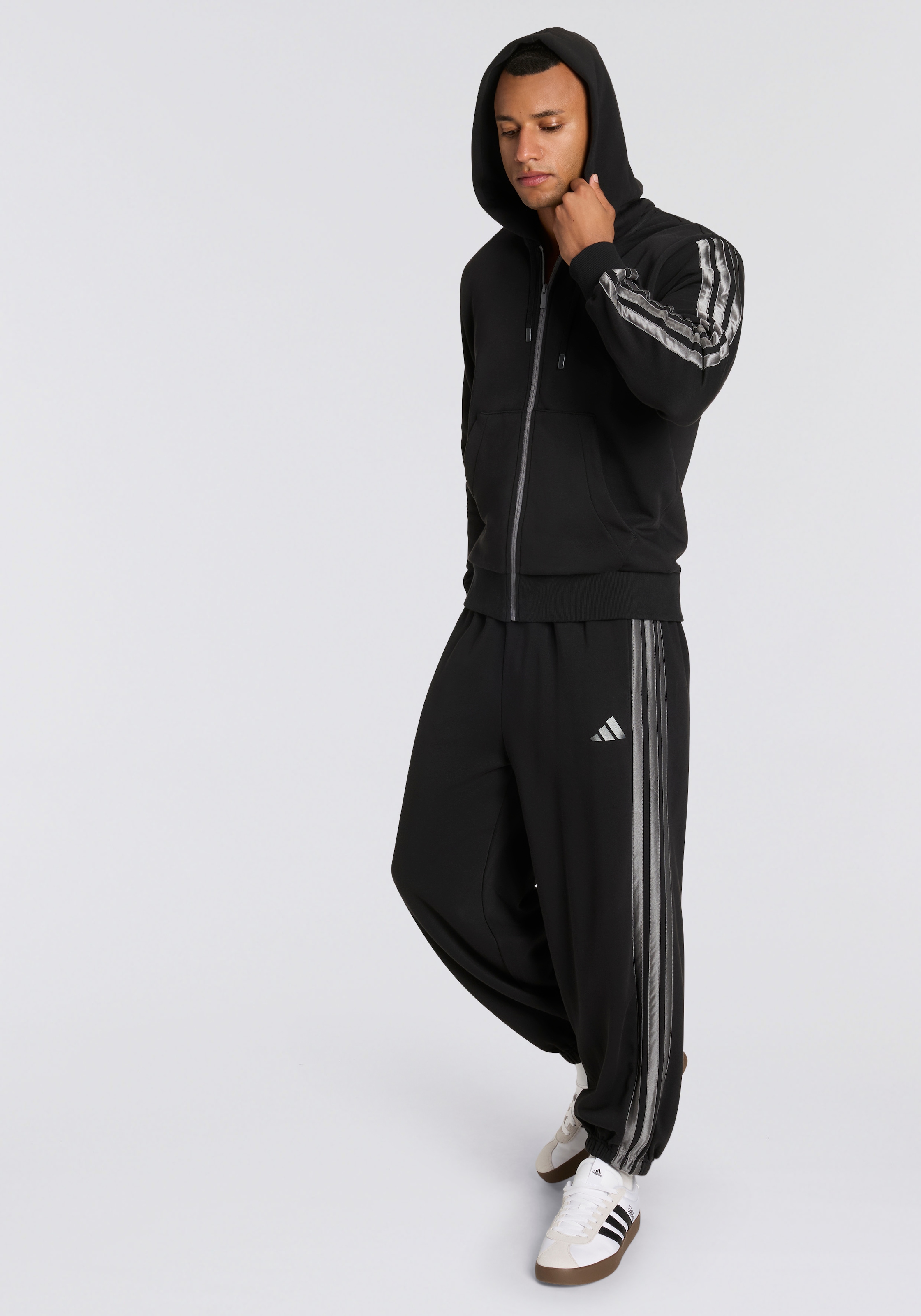 adidas Sportswear Pantalon de sport »M ESS HLD PT«
