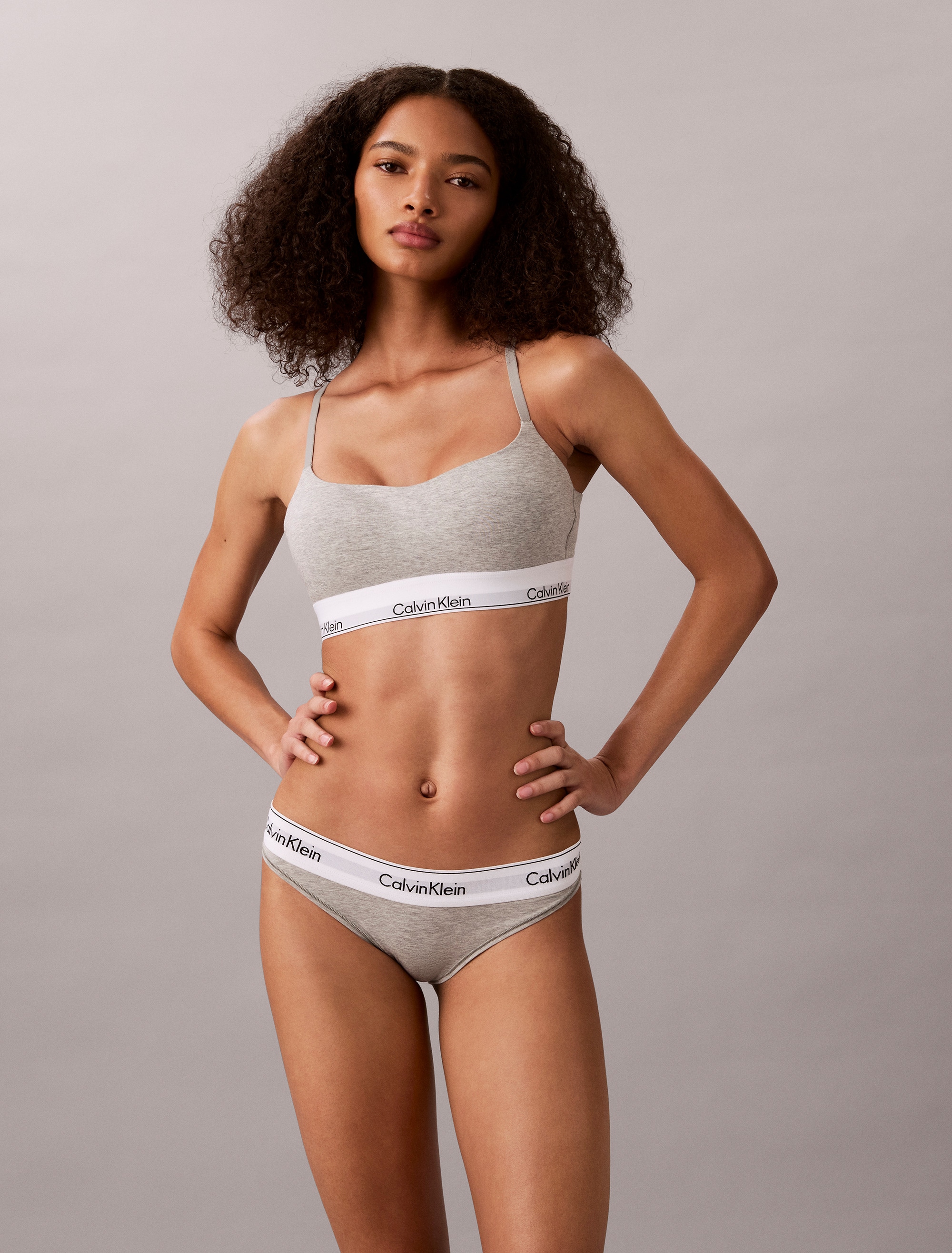 Calvin Klein Underwear Bustier »LIGHTLY LINED BRALETTE« Avec bande à logo