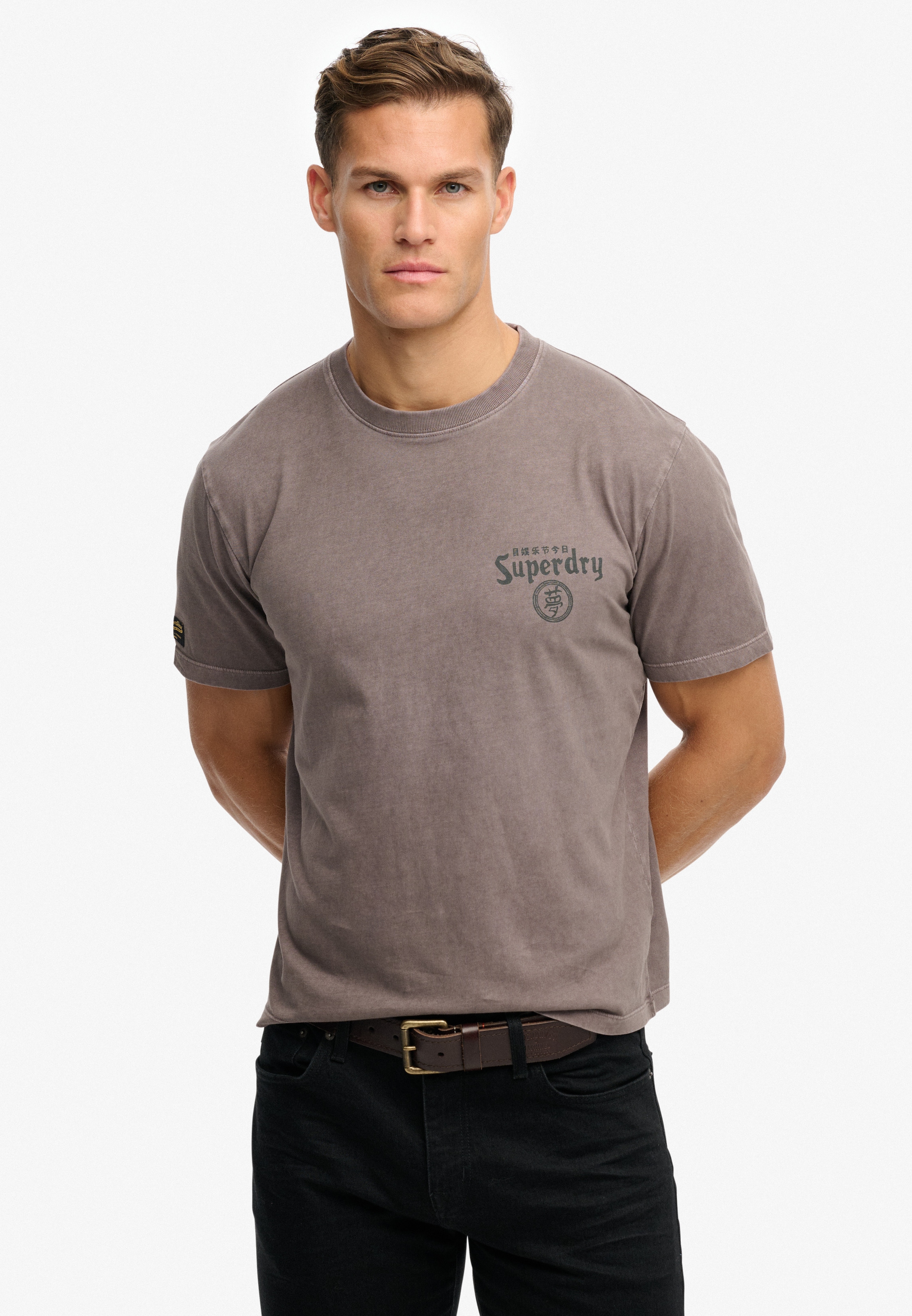 Superdry Rundhalsshirt »TOKYO NARRATIVE LOOSE TEE« mit coolem Tattoo-Print