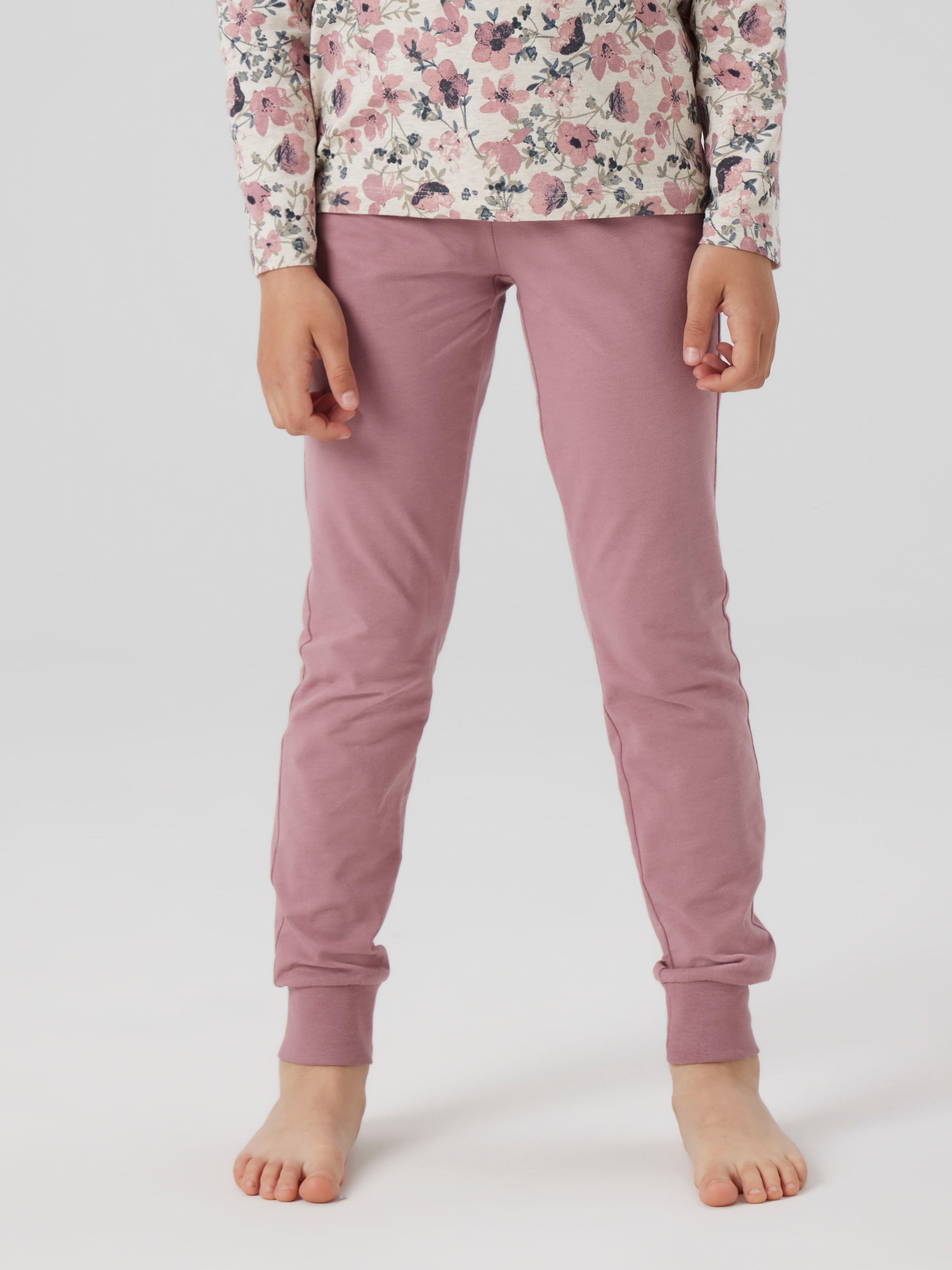 Name It Pyjama »NKFNIGHTSET NOSTALGIA FLOWER NOOS« Ensemble, 2 pièces en forme basique