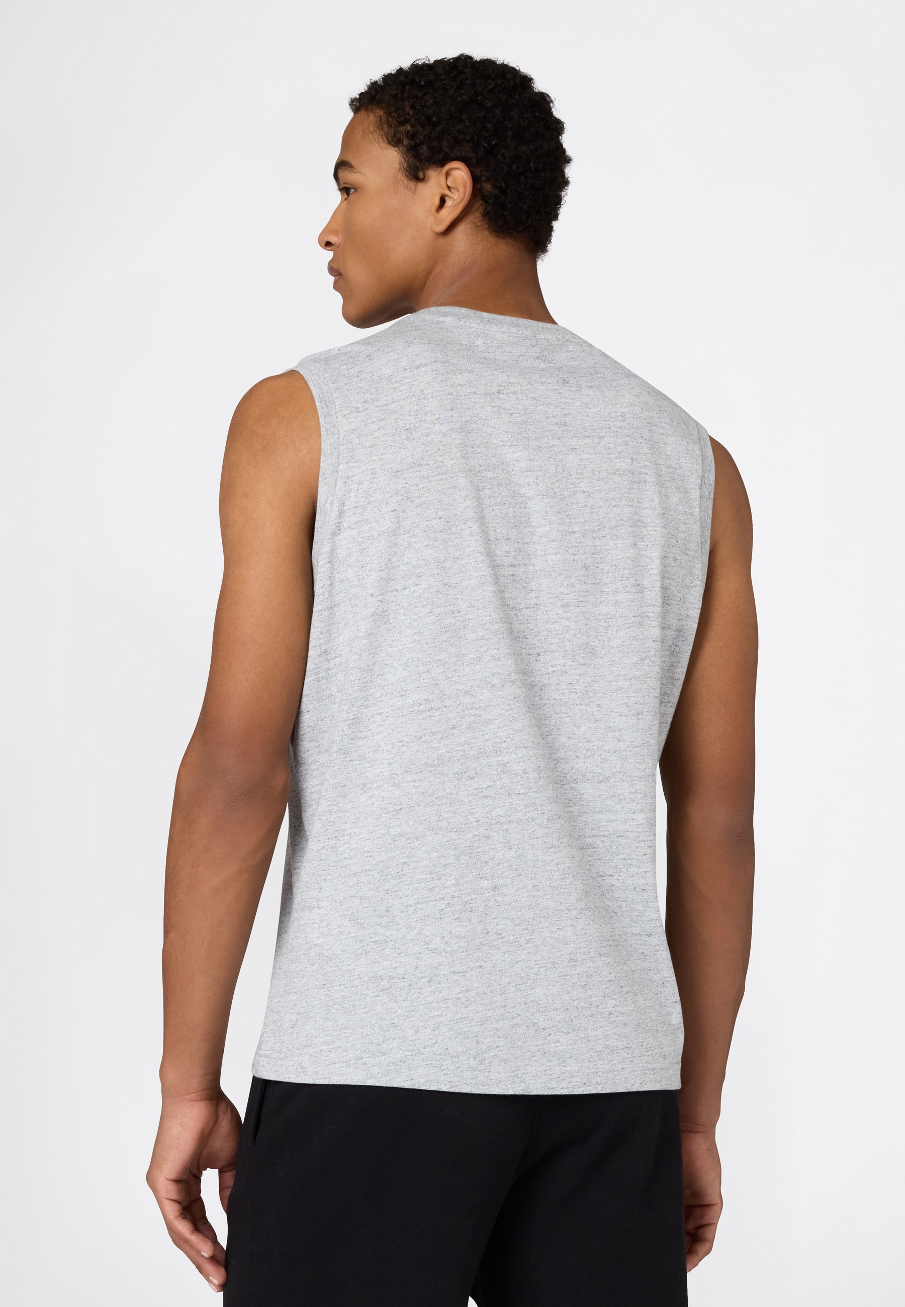 Champion Débardeur »BASICS Sleeveless T-Shirt Large Logo« sportliche Schnittform, sportlicher Stil, mit Rundhalsausschnitt