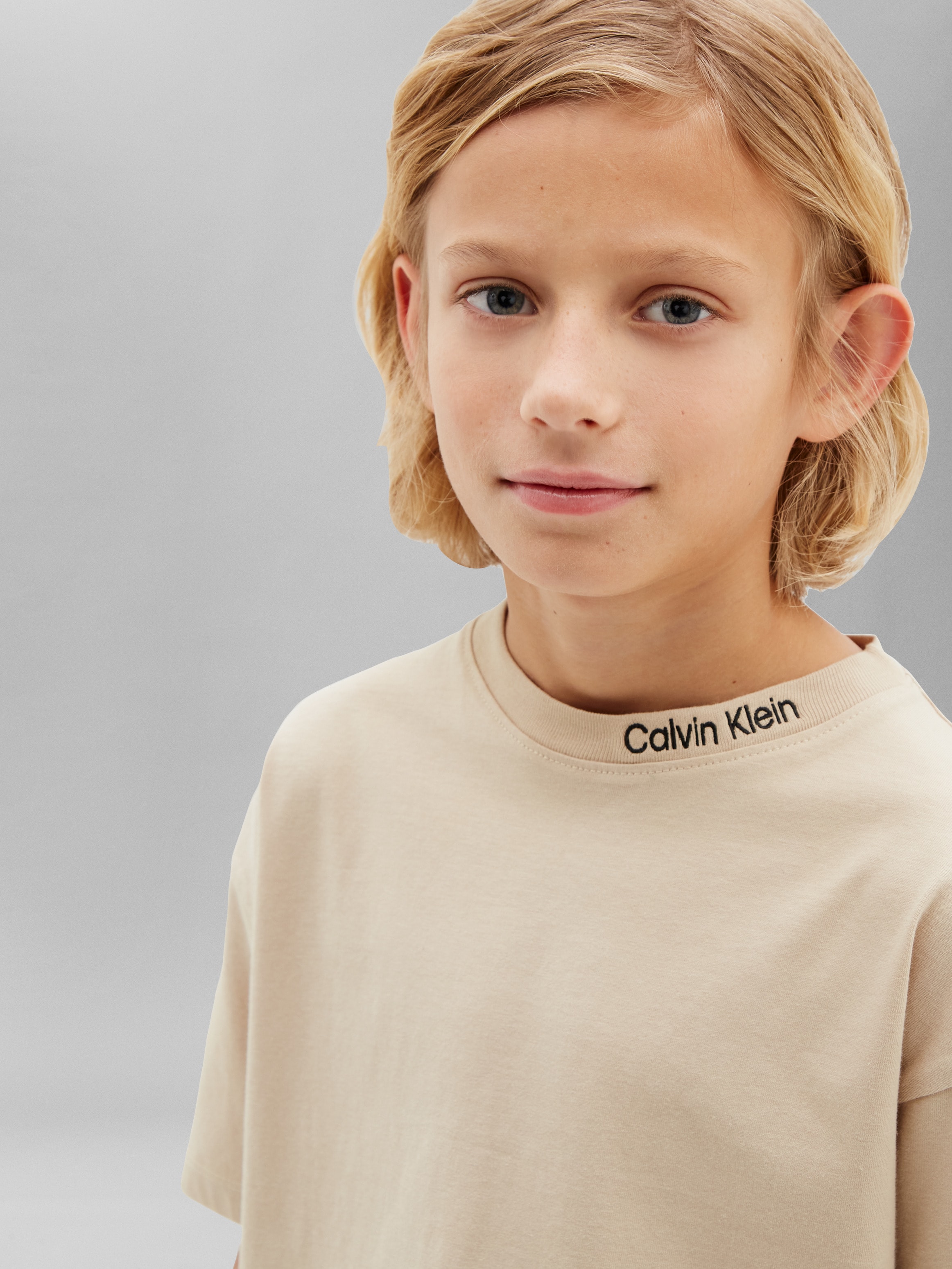 Calvin Klein Jeans T-shirt Paquet, 2 Regular Fit, reine Baumwolle, gestickter Logoschriftzug