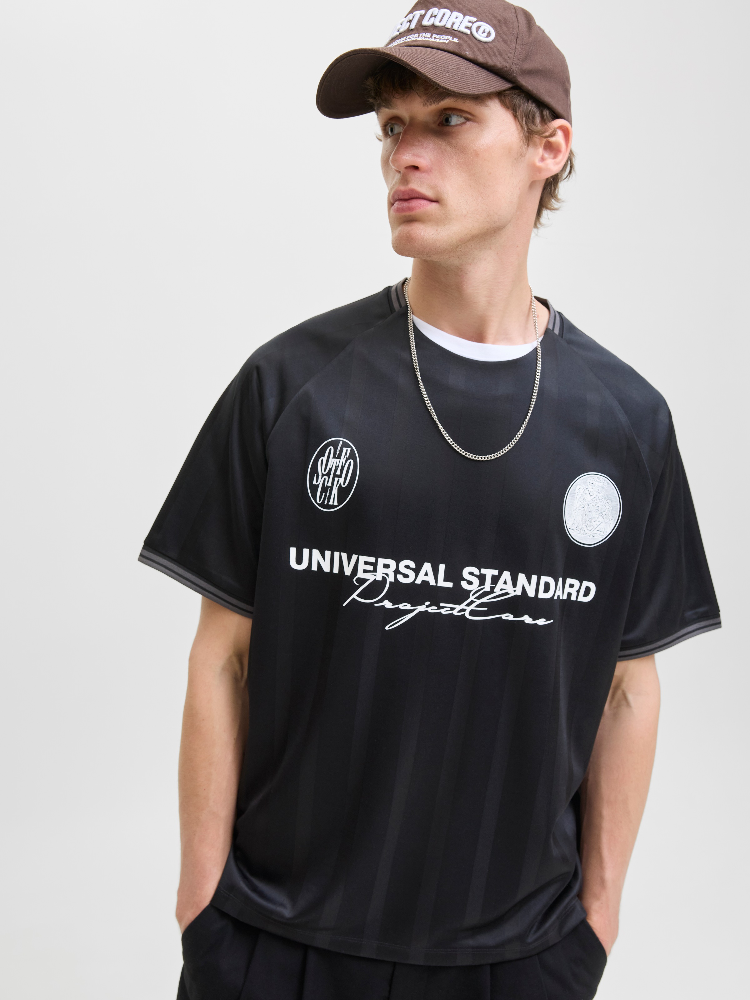 Jack & Jones T-shirt d'entraînement »JCOCOVER RETRO FOOTBALL TEE SS LN«
