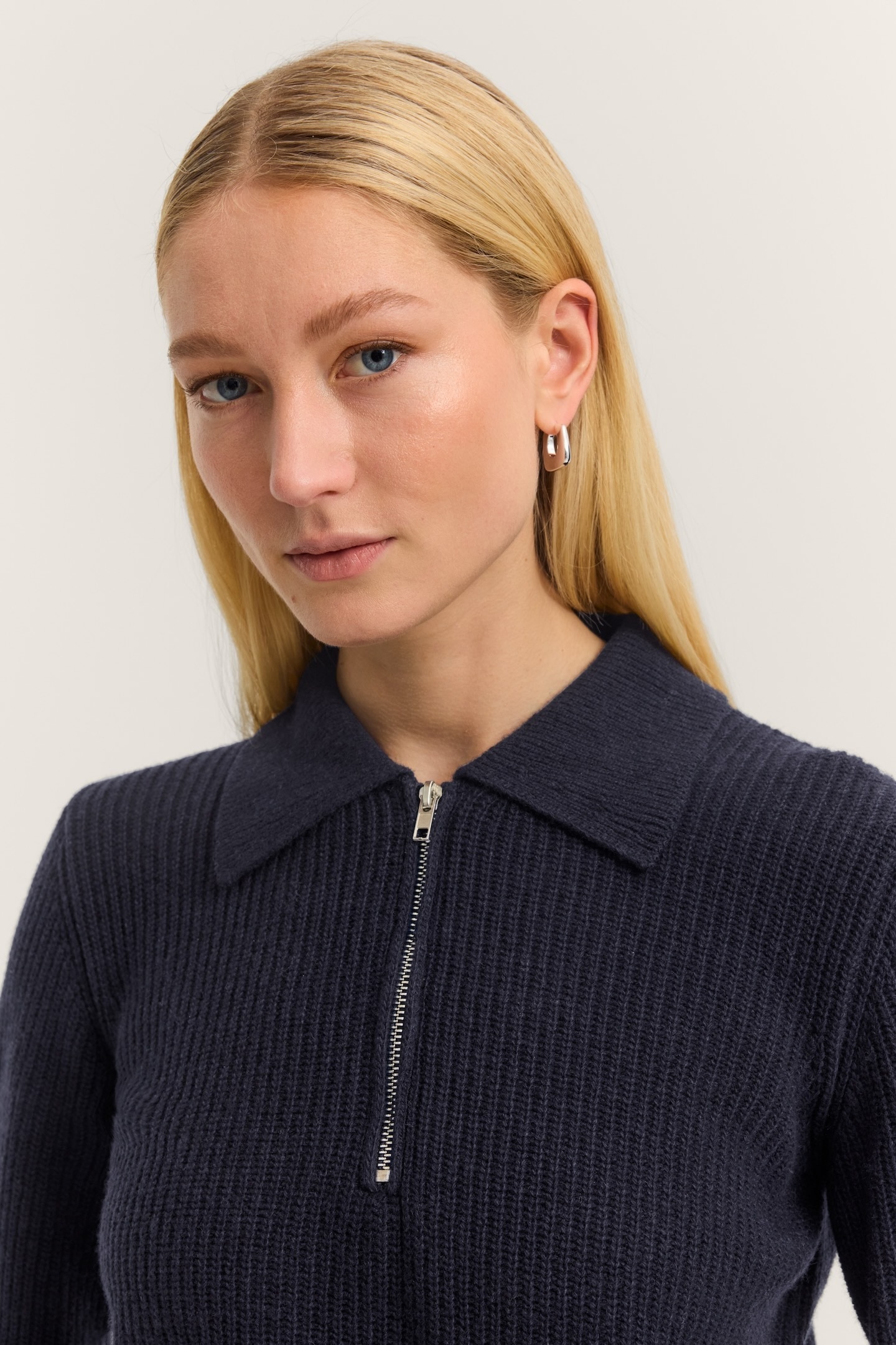 bugatti Troyer »Kaschmir-Mix, weich & edel« mit Polokragen und kurzem Reissverschluss