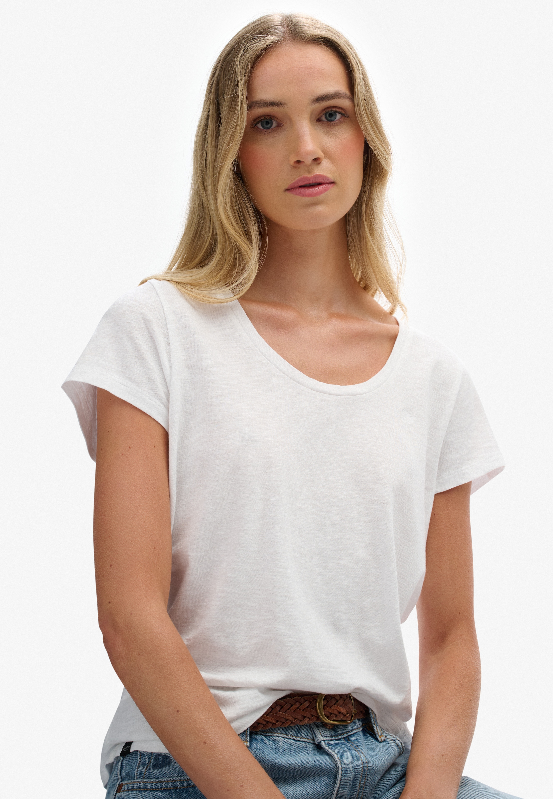 Superdry T-shirt »STUDIOS SCOOP NECK TEE«