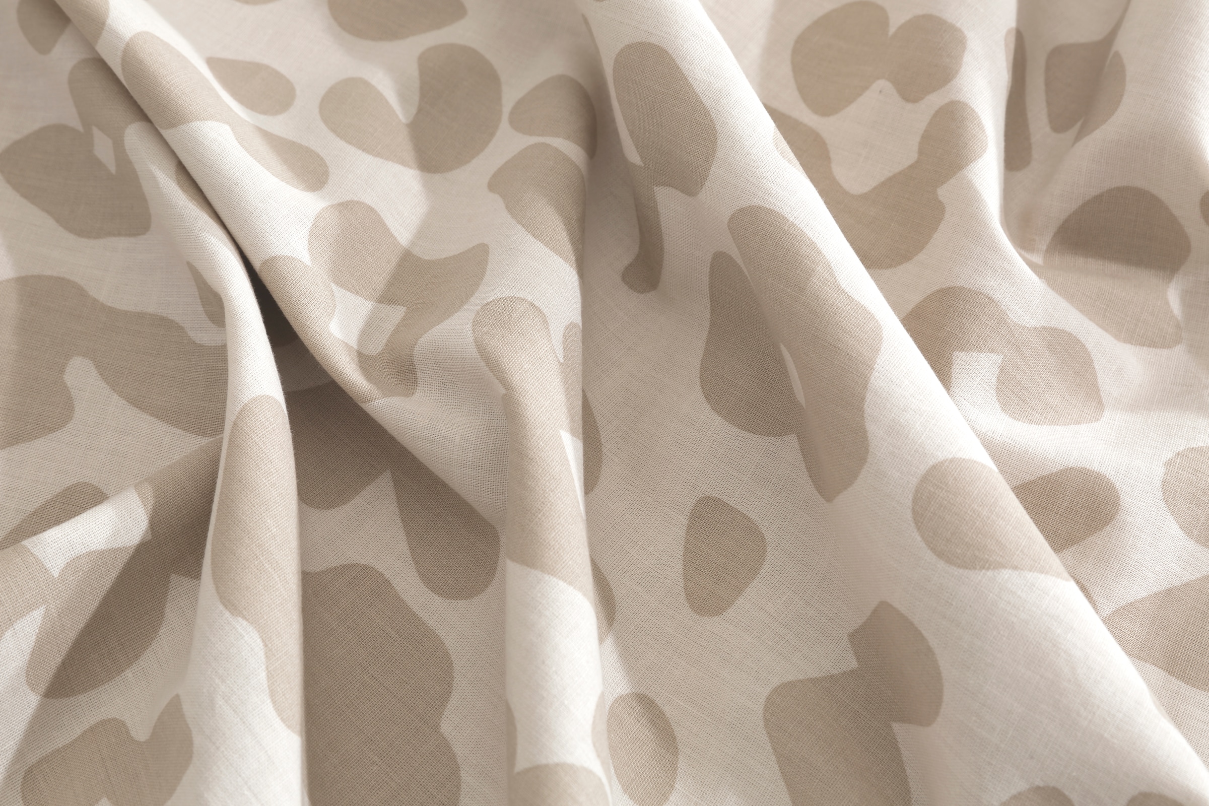 TOM TAILOR HOME Bettwäsche »Ellja in Gr. 135x200 oder 155x220 cm, Leo Design, Bettwäsche-Set« 3 Stk. 100% Baumwolle, Animal Print, Marken-Bettwäsche mit Reissverschluss