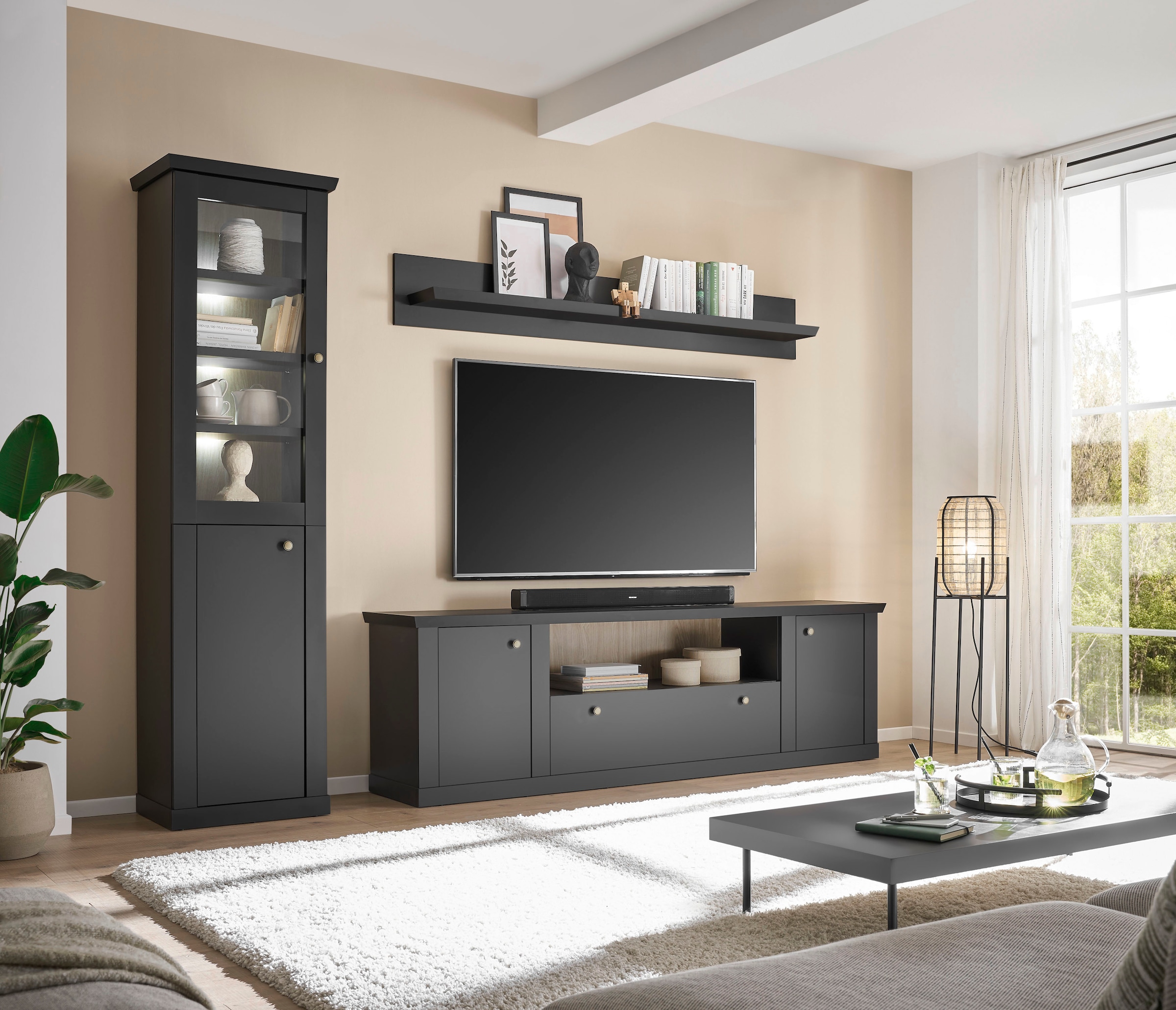 Home affaire Vitrine »Lincoln, Hochschrank im Landhausstil, moderne Glasvitrine« edles Design, messingfarbene Knopfgriffe, vielseitig einsetzbar