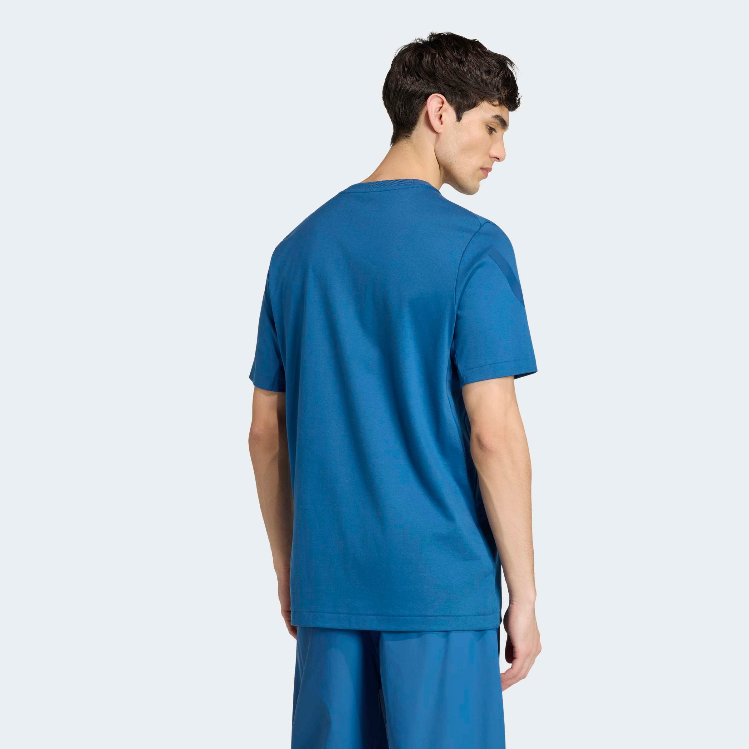 adidas Sportswear T-shirt »ADIDAS Z.N.E« sportlicher Stil, Kurzarm, aus Baumwolle, ohne Verschluss