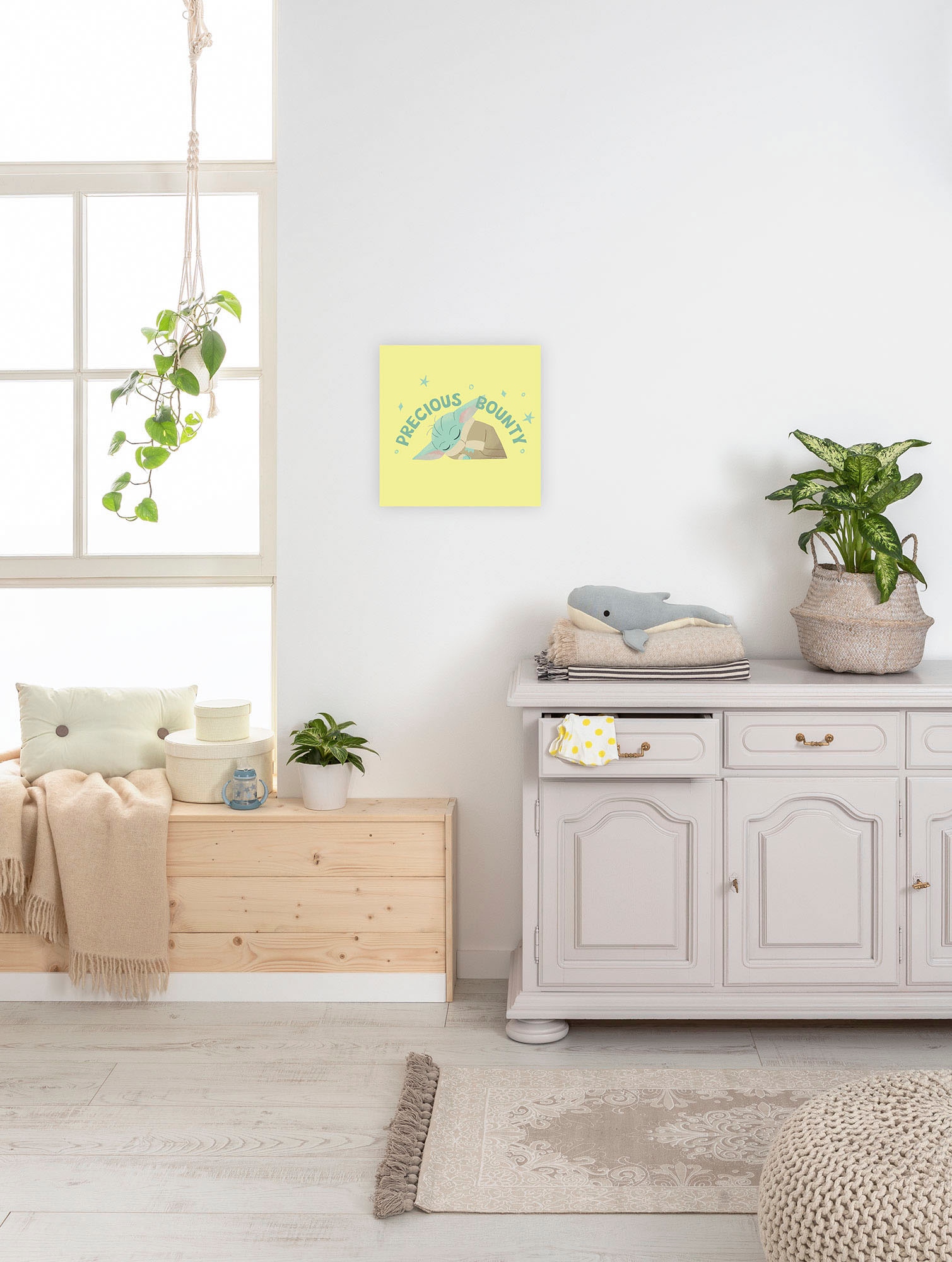 Komar Leinwandbild »The Mandalorian Little Grogu Precious - Grösse 30 x 30 cm« Disney 30 x 30 cm (Breite x Höhe), 1 Stk. tlg. Keilrahmenbild mit Echtholzrahmen, Kinderzimmer