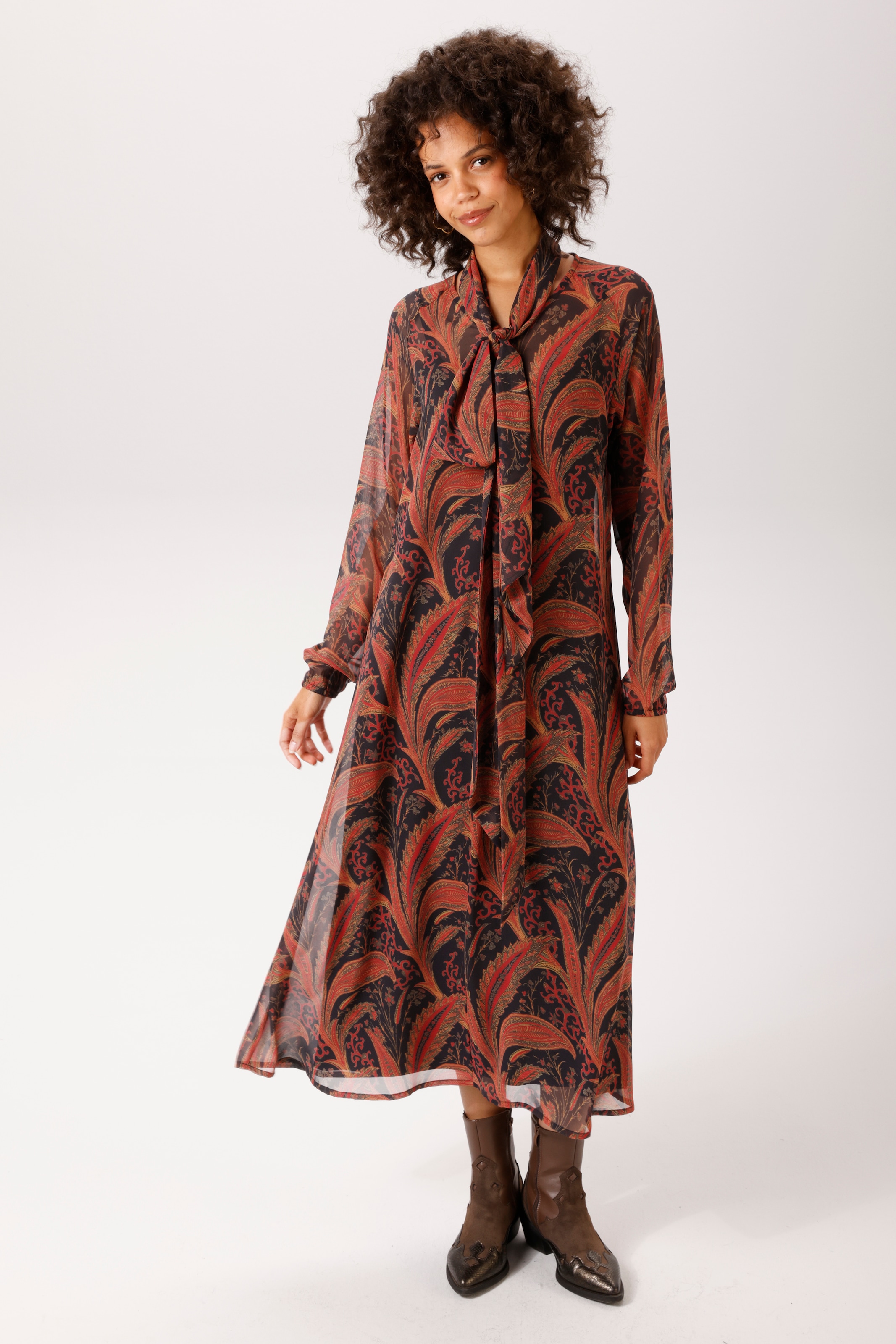 Aniston CASUAL Blusenkleid mit grossflächigen, fantasievollen Blättern bedruckt - NEUE KOLLEKTION