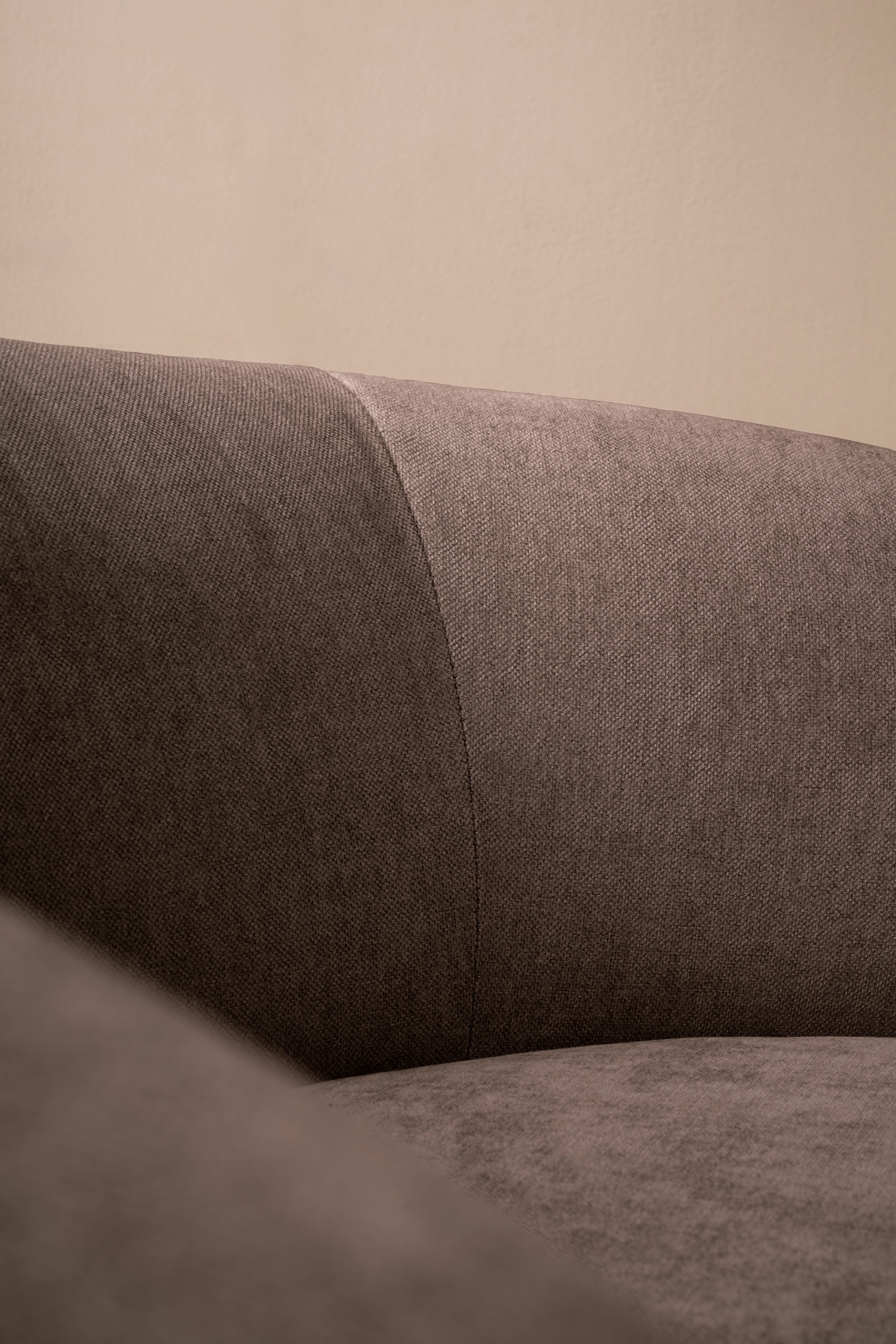 LeGer Home by Lena Gercke Fauteuil XXL »Yllara, moderner Lesesessel, Loveseat mit grosszügiger Sitzfläche« avec dossier courbé en velours ou structure
