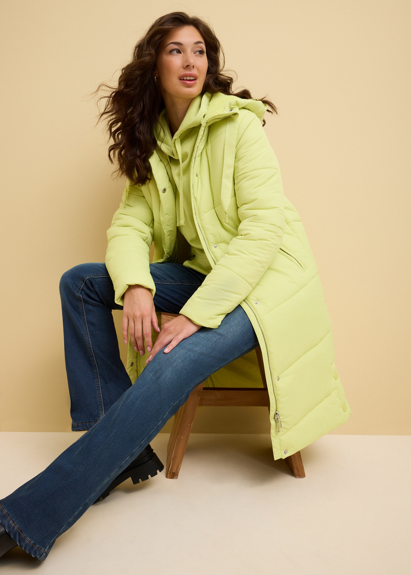 bonprix Hoodie »Hoodie«, lockere Passform, aus Baumwollmischung, mit Kängurutasche
