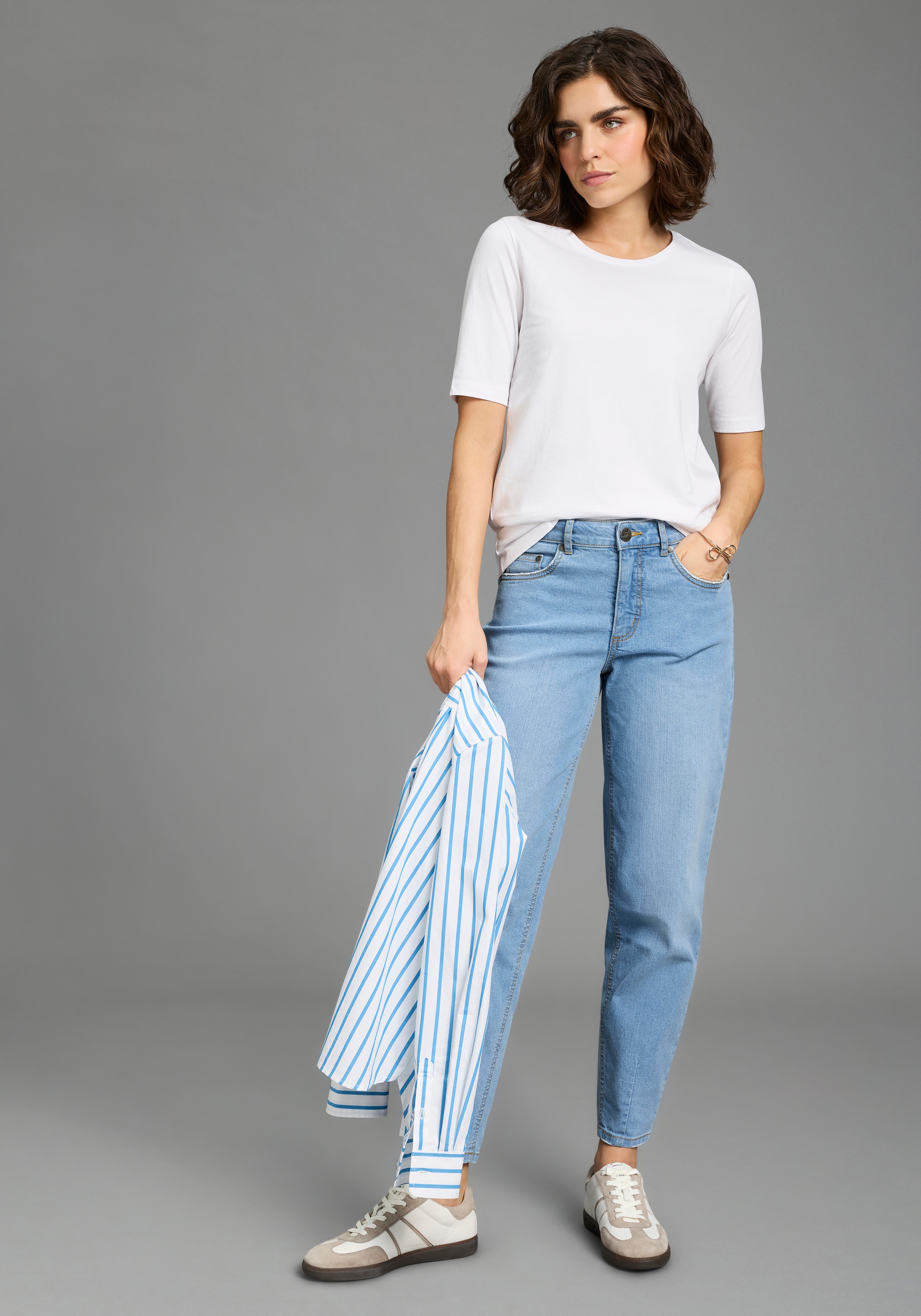 Flashlights T-shirt mit modischem Halbarm, Basic Allrounder