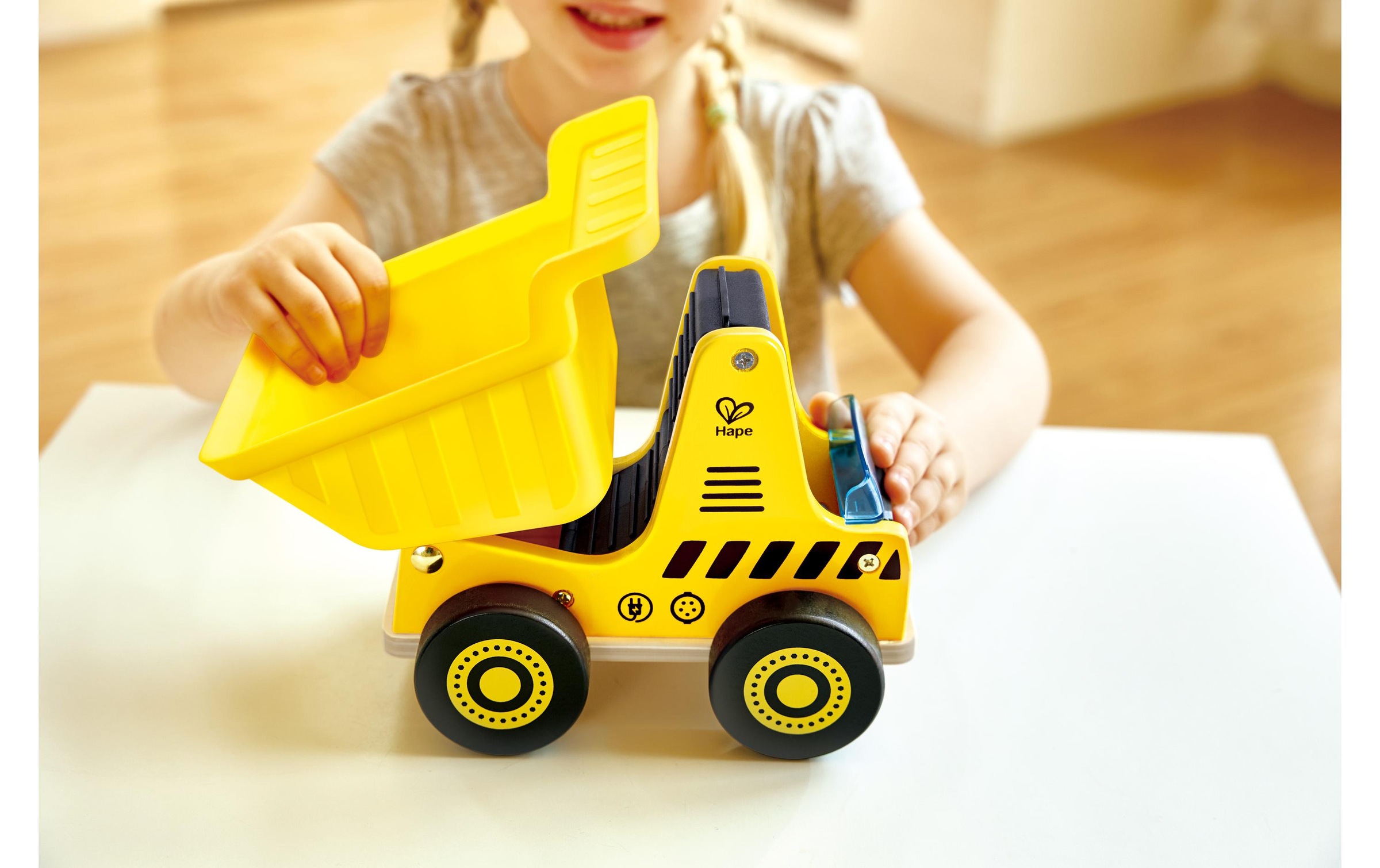 Hape Benne à jouets »Kipplaster«