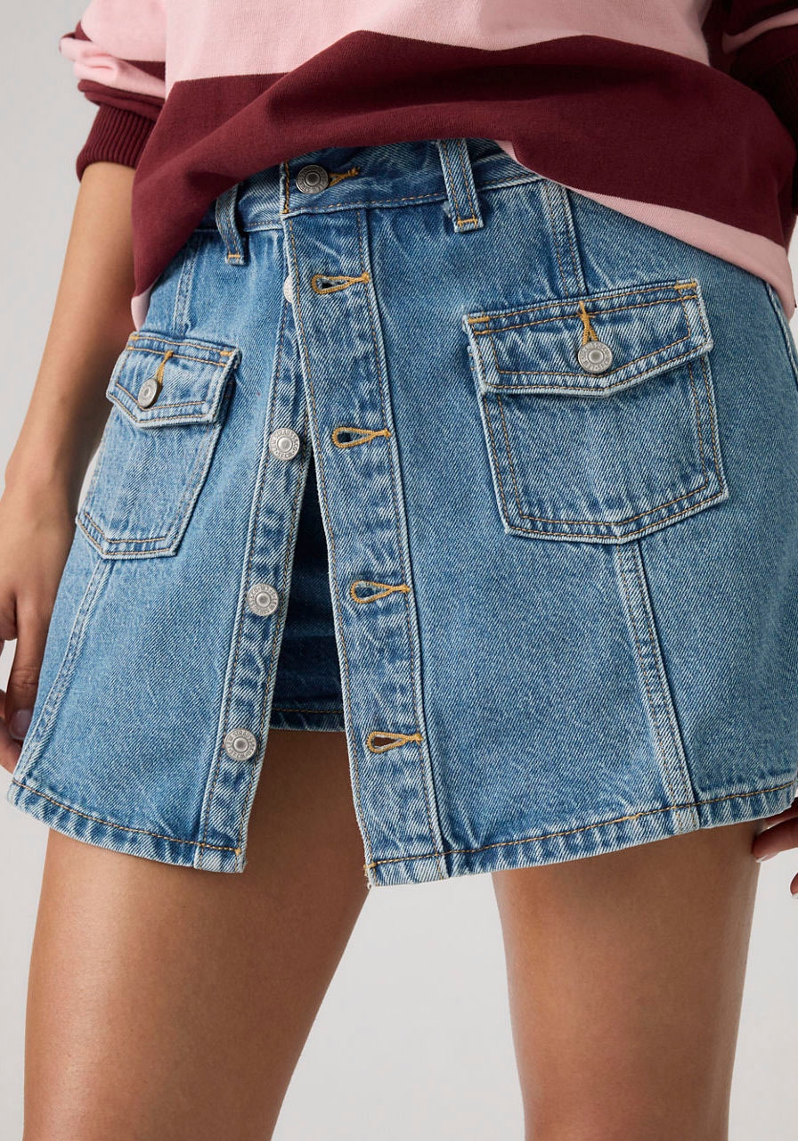 Levi's® Skort »BUTTON FRONT SKORT« mit praktischen Taschen