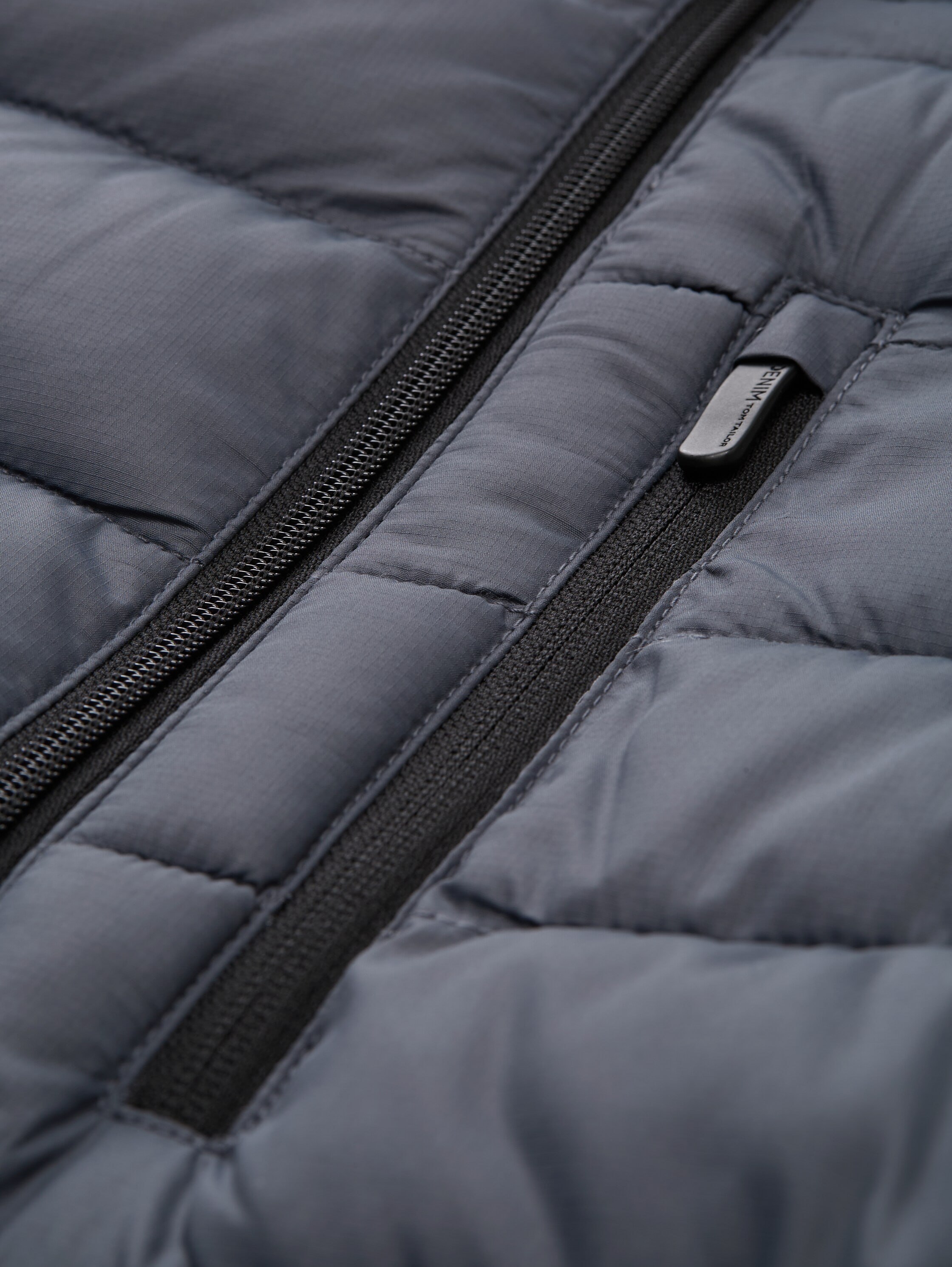 TOM TAILOR Denim Veste matelassée ohne Kapuze mit Stehkragen