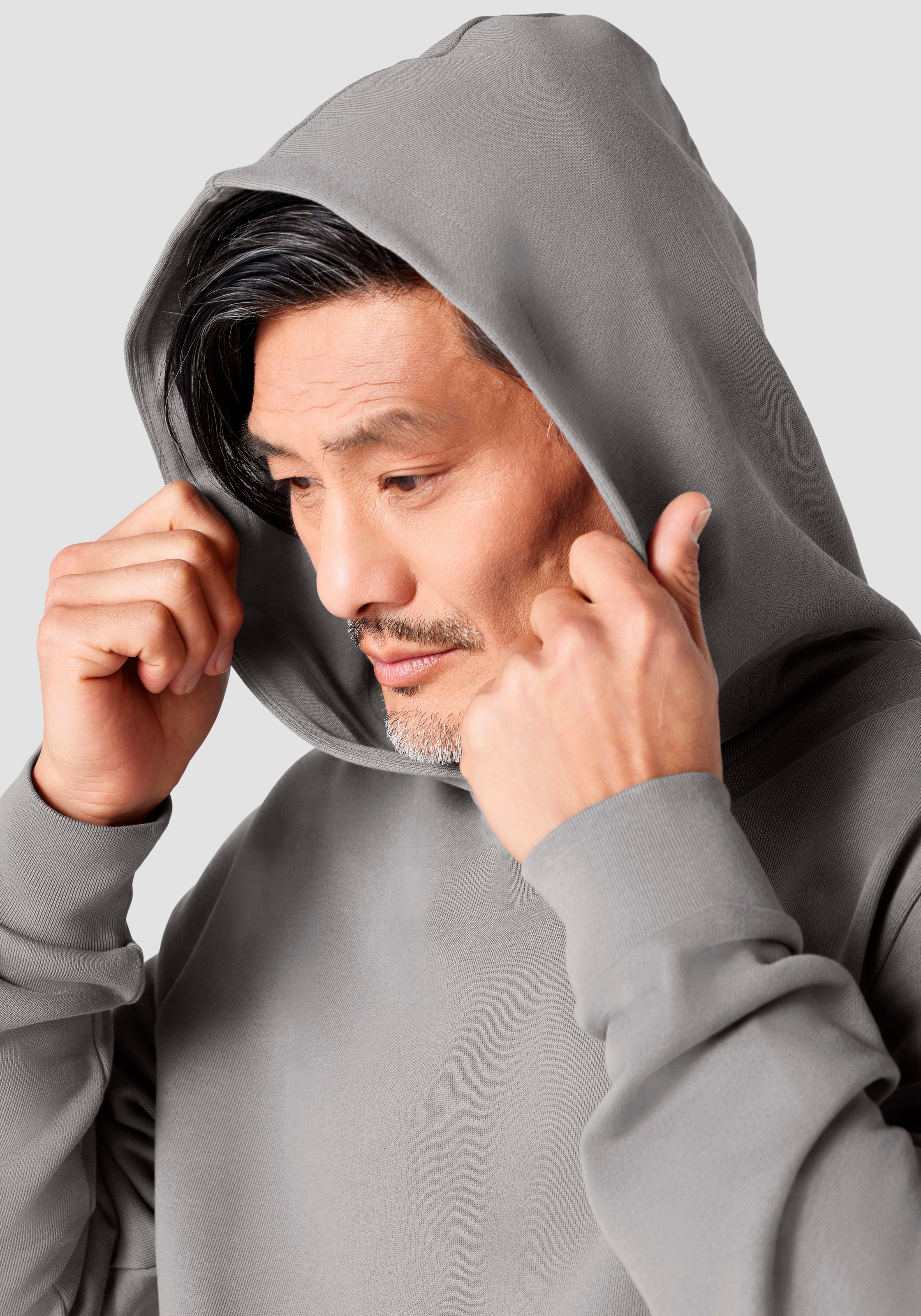 BMW Hoodie , mit Logodruck auf Brusthöhe
