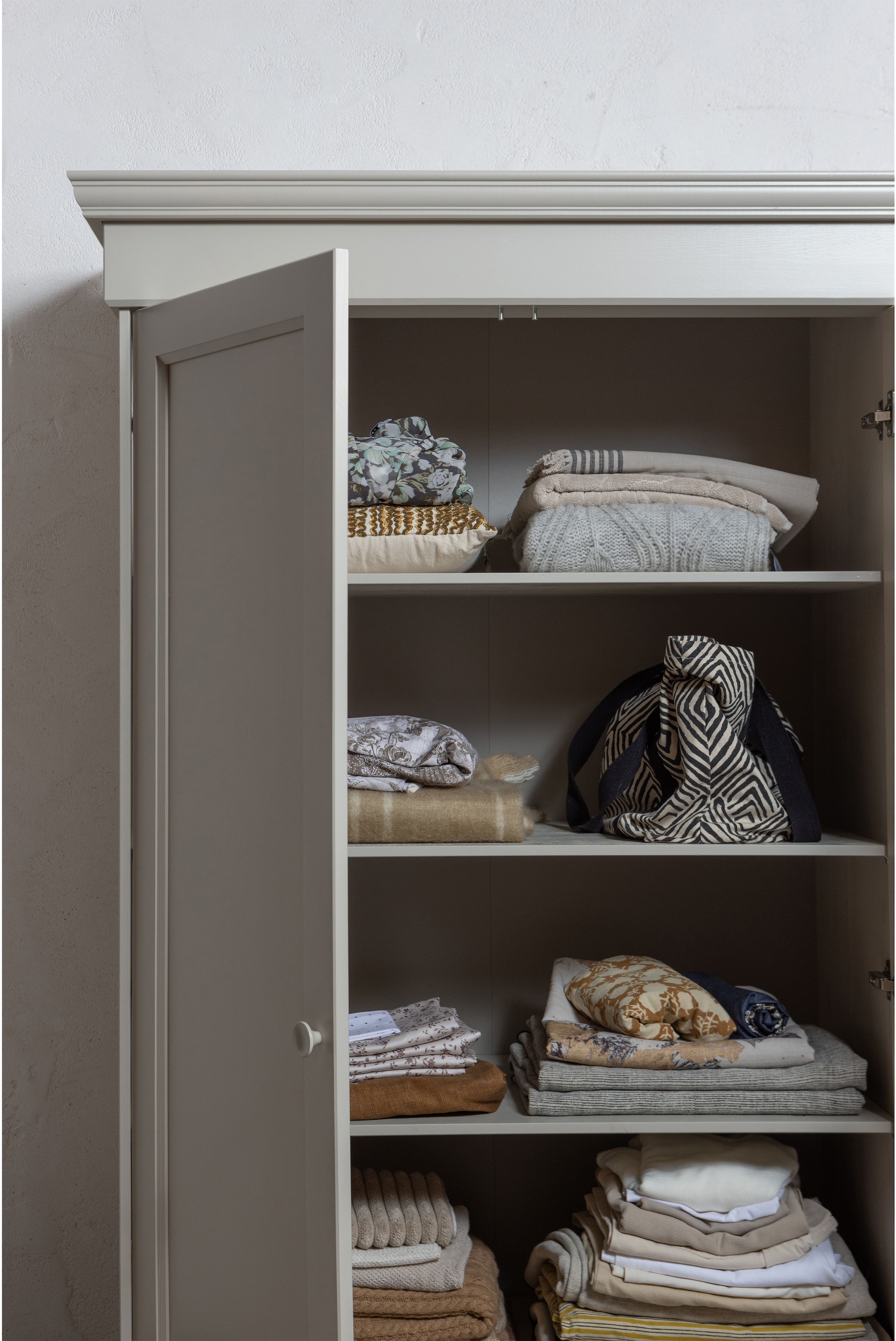 WOOOD Einlegeboden »Olivia Set aus FSC® Massivkiefer B 102 x T 54 x H 5 cm« 3 Stk. tlg. FSC® Massivkiefer geschliffen, kompatibel mit Olivia-Kleiderschrank