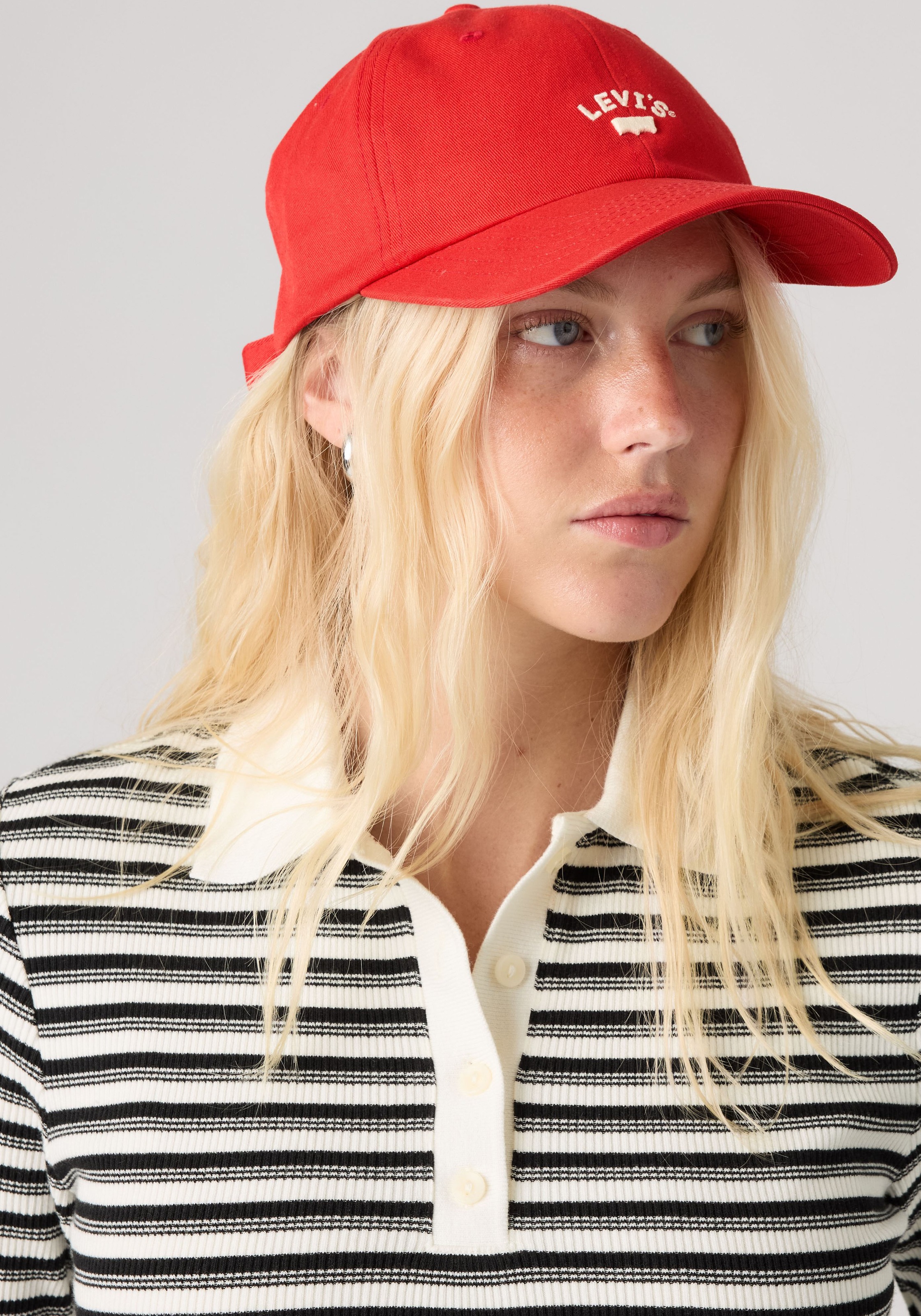 Levi's® Baseball Cap »LAZY GIRL LOGO CAP« mit Markenlogo Stickerei