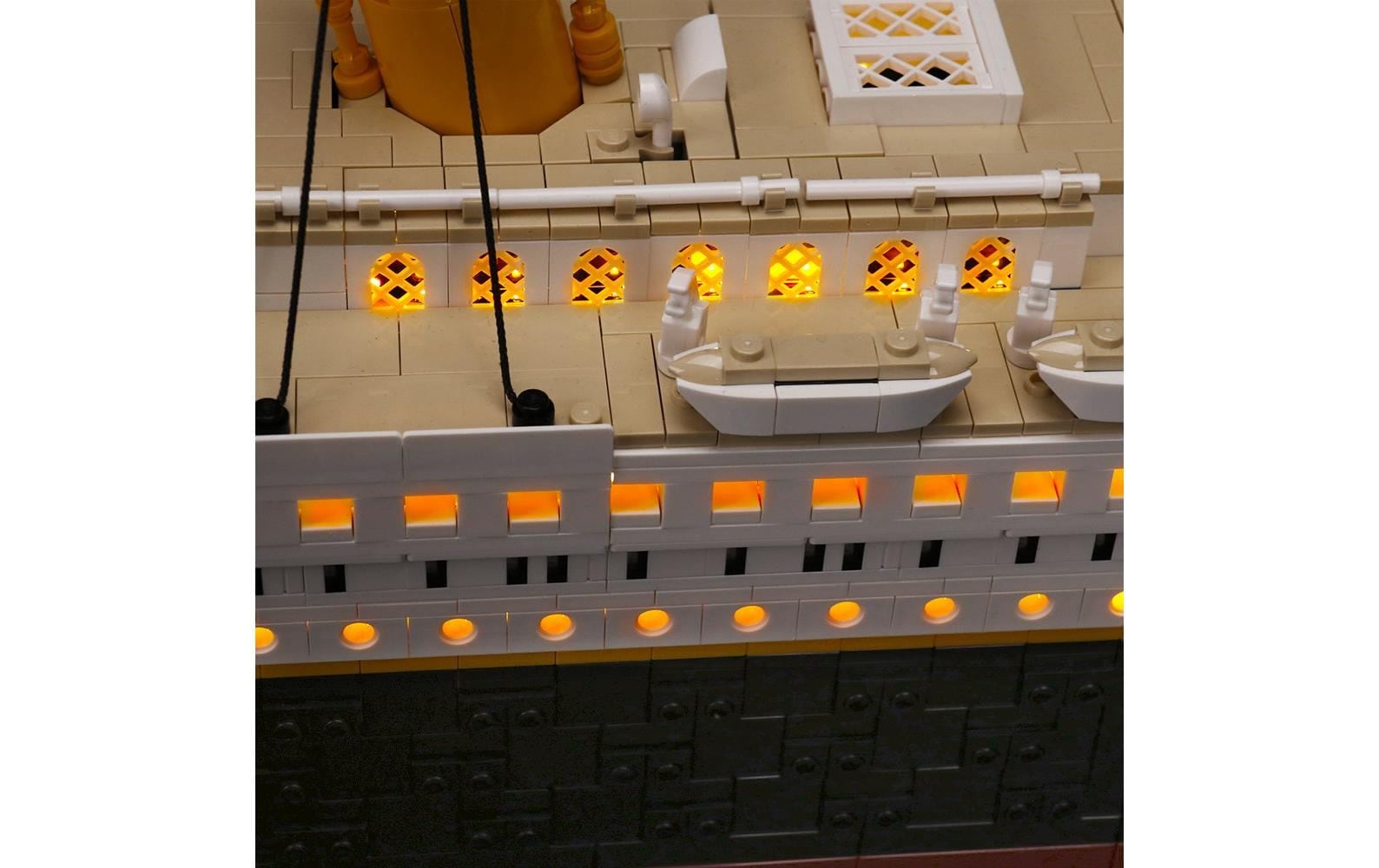   Steinbaukasten »BrickBling LED-Licht-Set für LEGO® Titanic -10294«