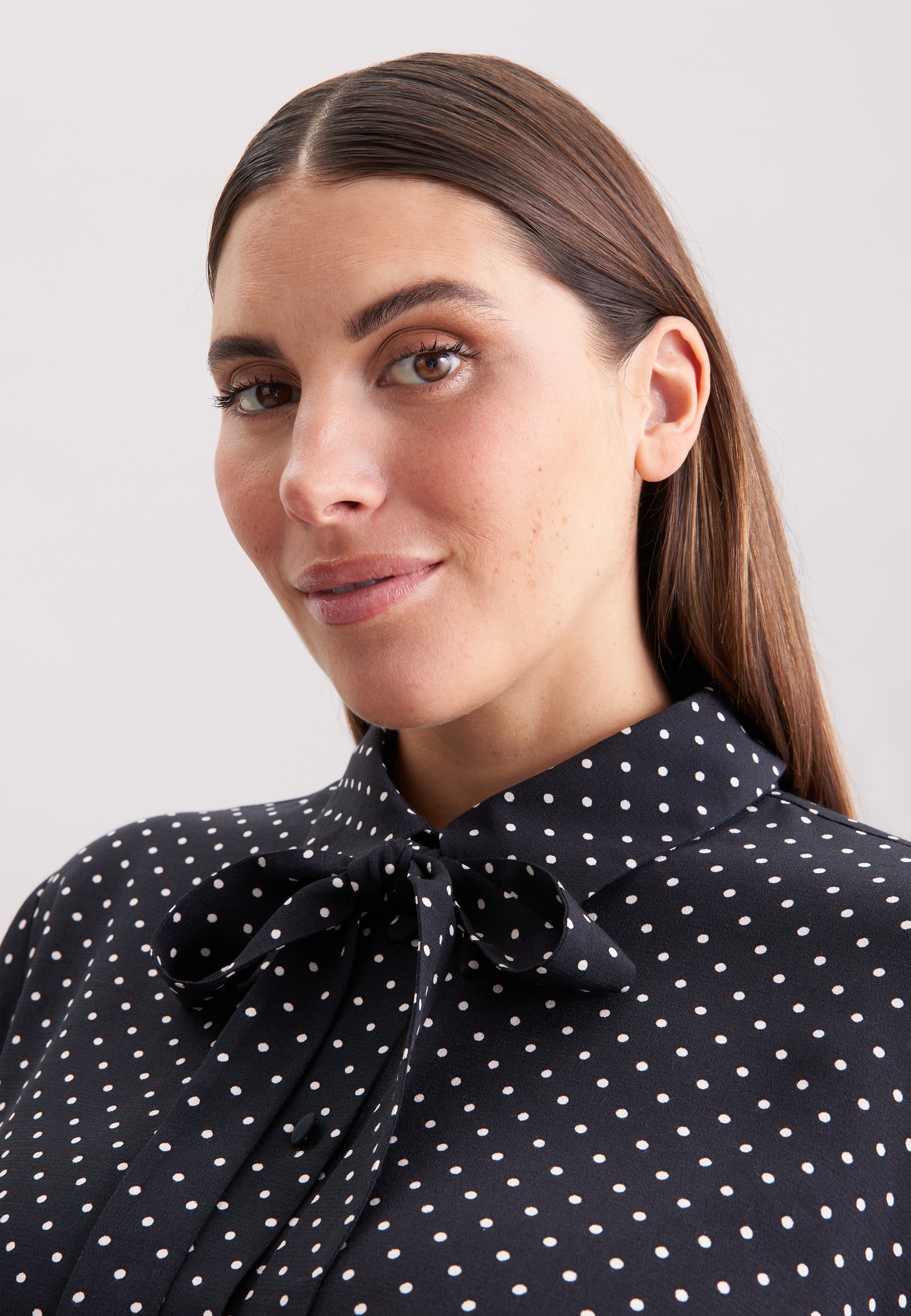 seidensticker Blouse classique »Schwarze Rose« impression col 1/1