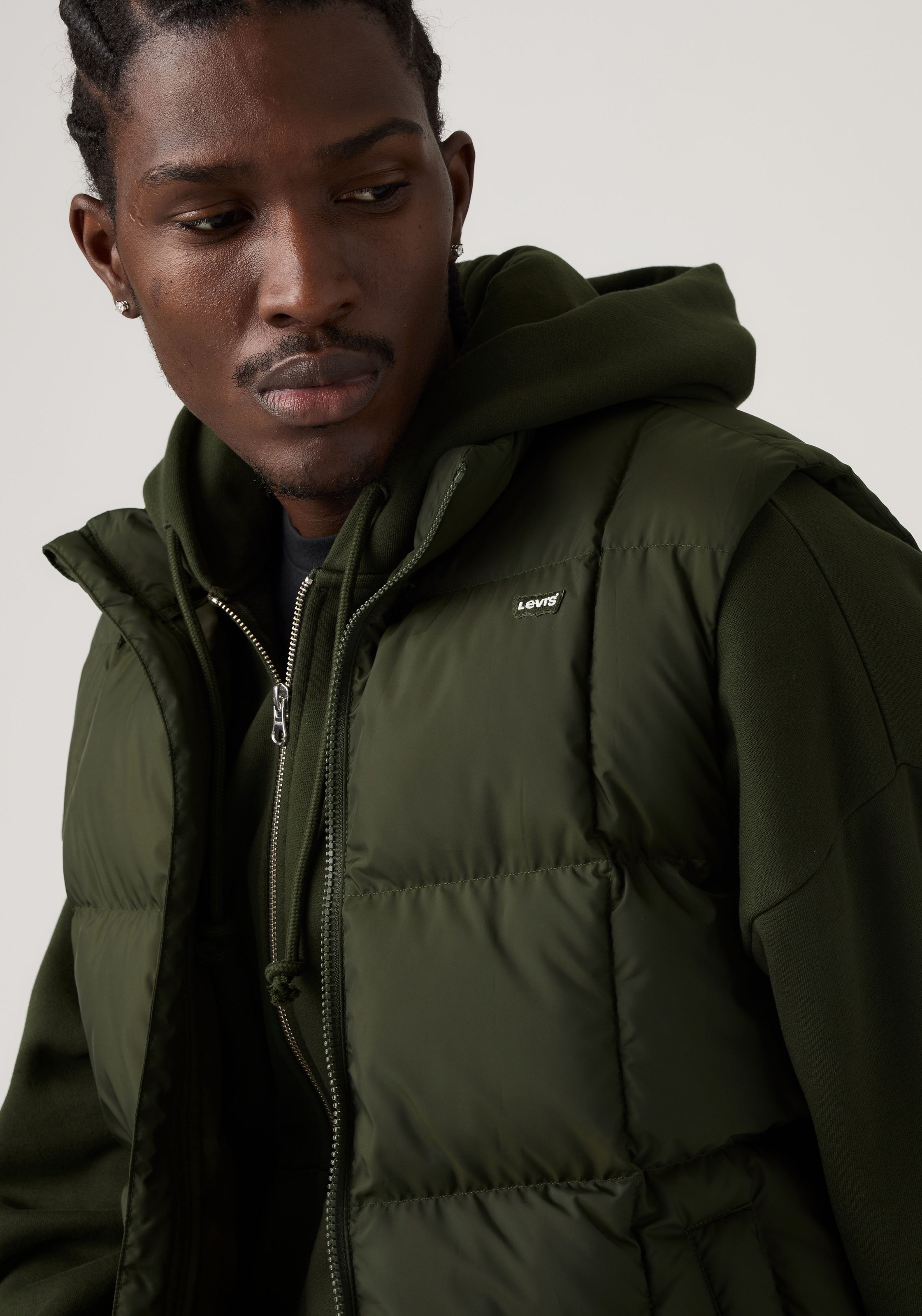 Levi's® Gilet matelassé »PIEDMONT VEST« col montant haut, fermeture éclair intégrale